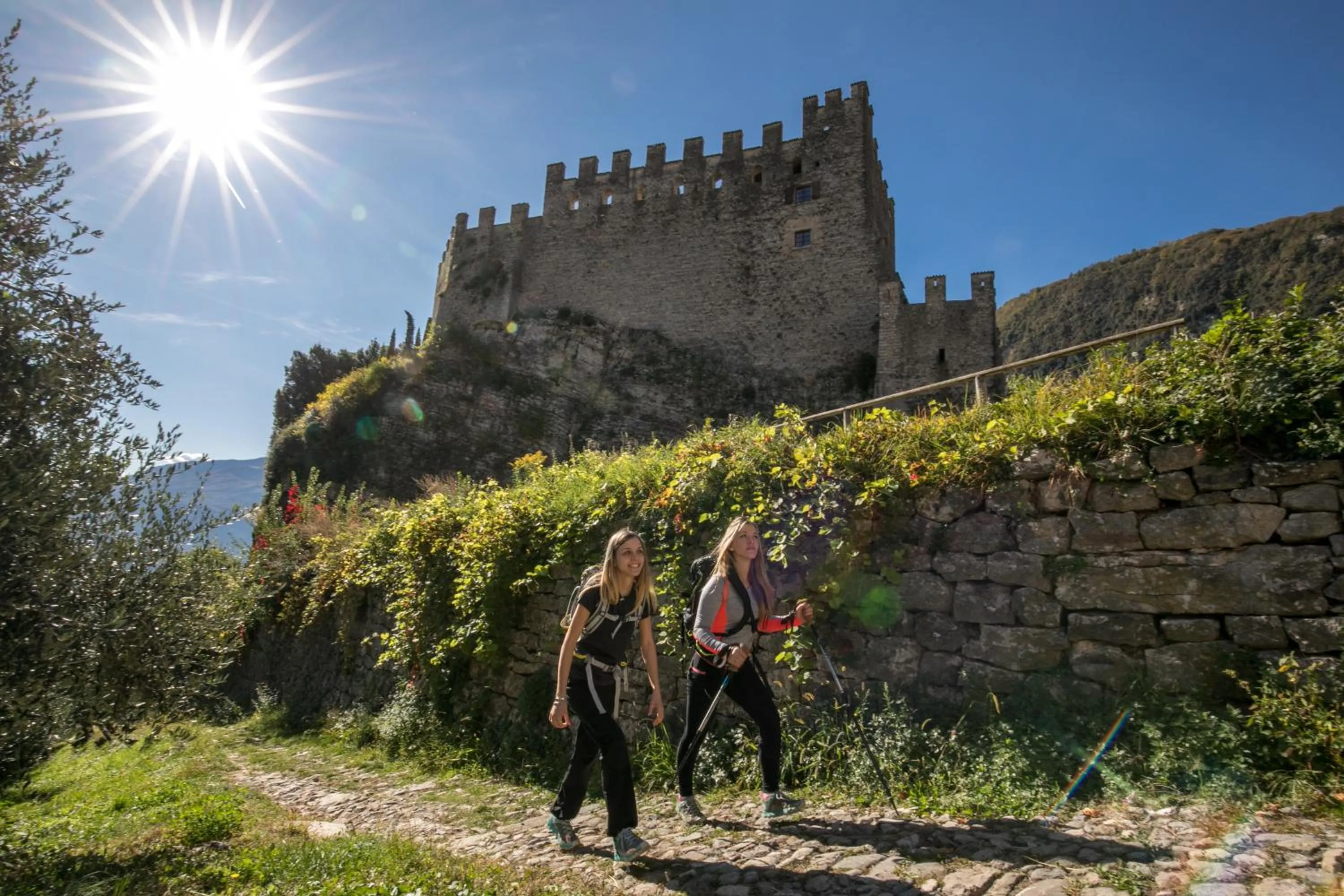 Hiking in Hotel Antica Croce - Gardaslowemotion