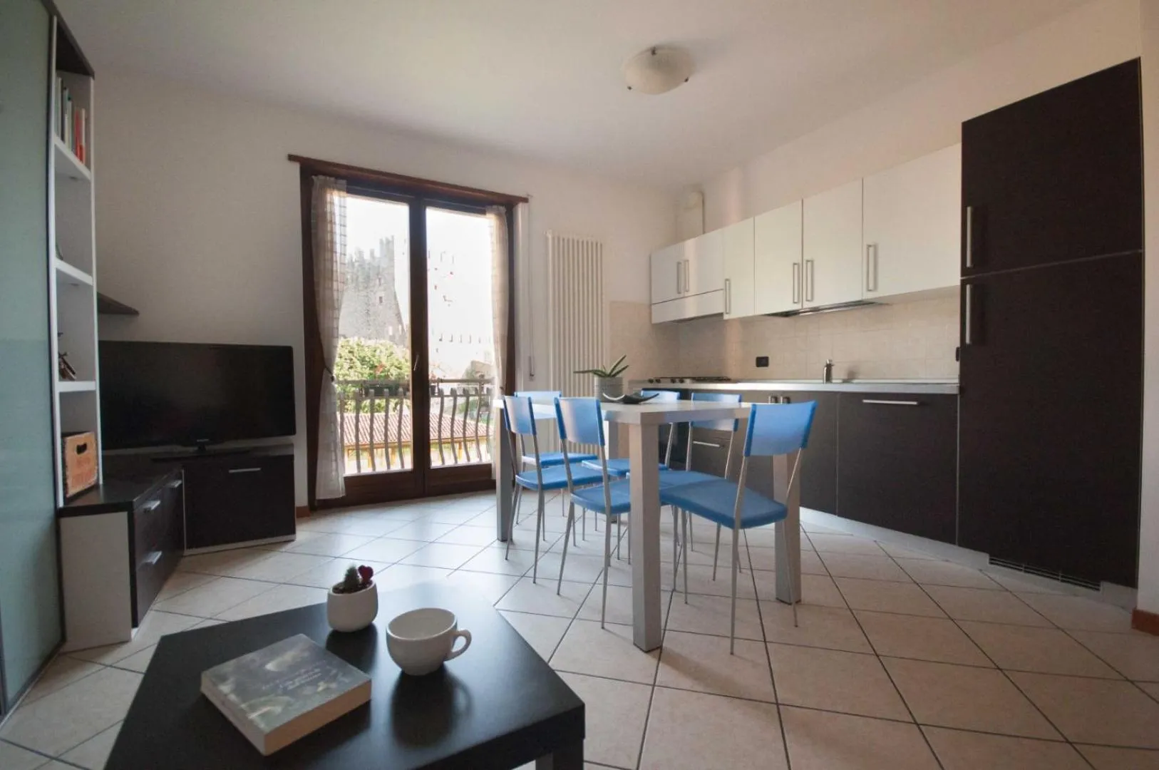 Dining area in Hotel Antica Croce - Gardaslowemotion