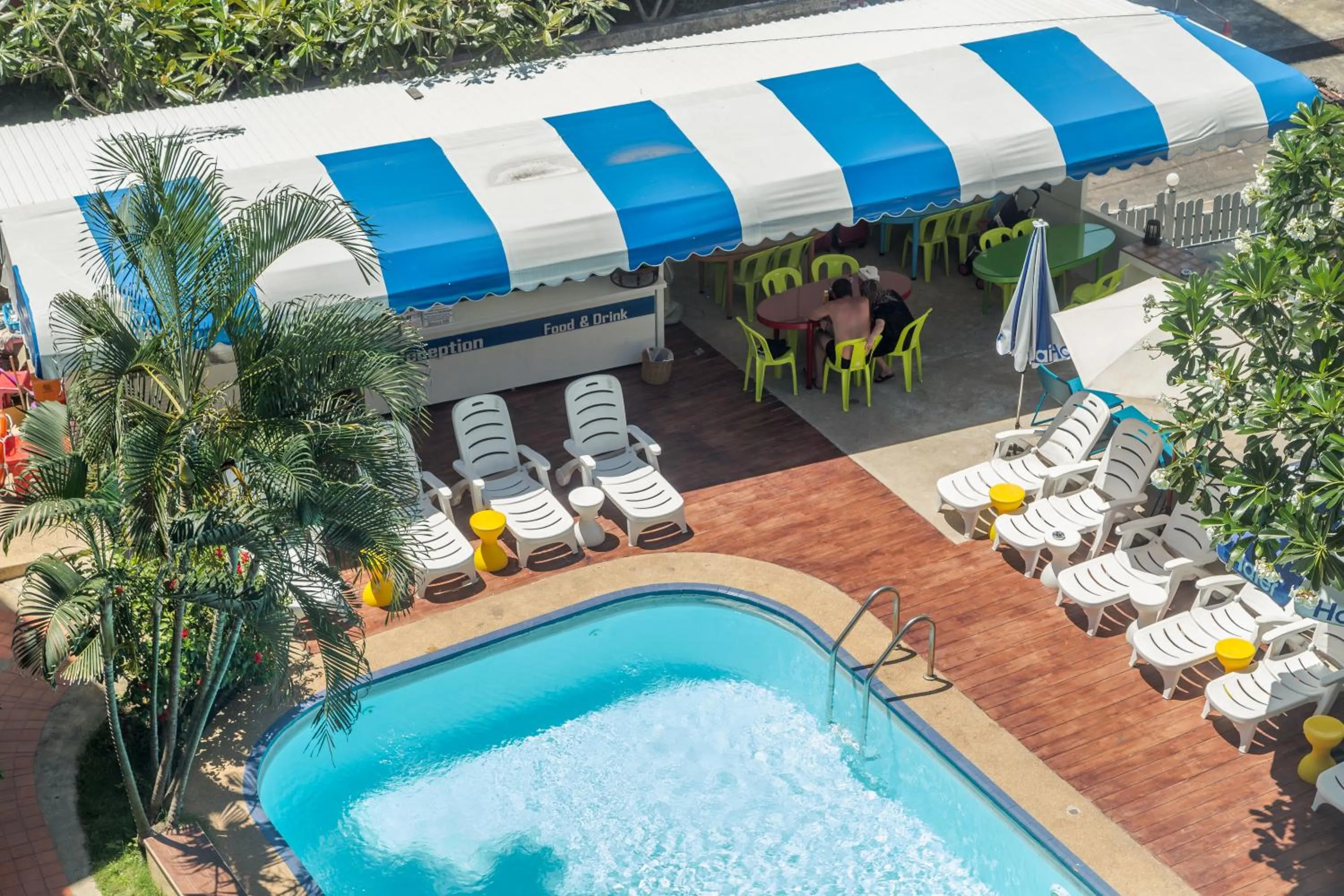 Garden view in PorterHouse Beach Hotel