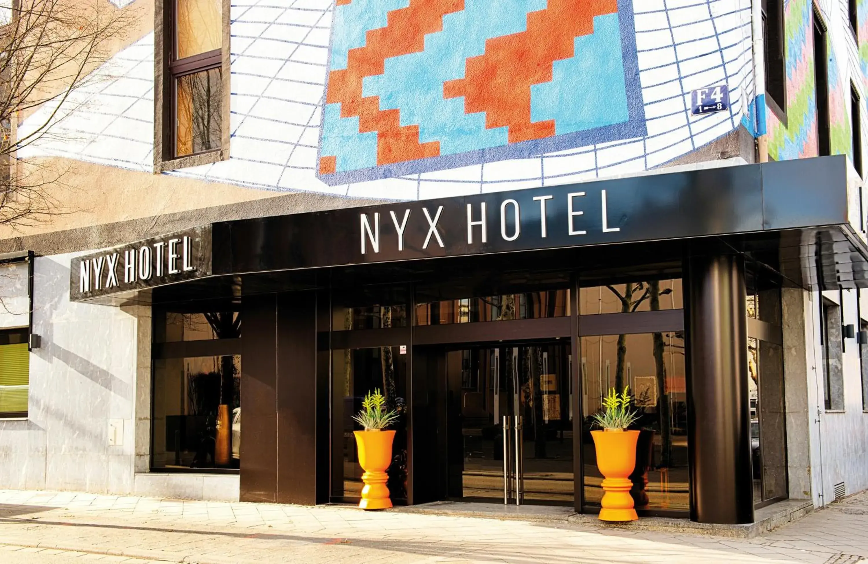 Property building in NYX Hotel Mannheim by Leonardo Hotels Property building in NYX Hotel Mannheim by Leonardo Hotels