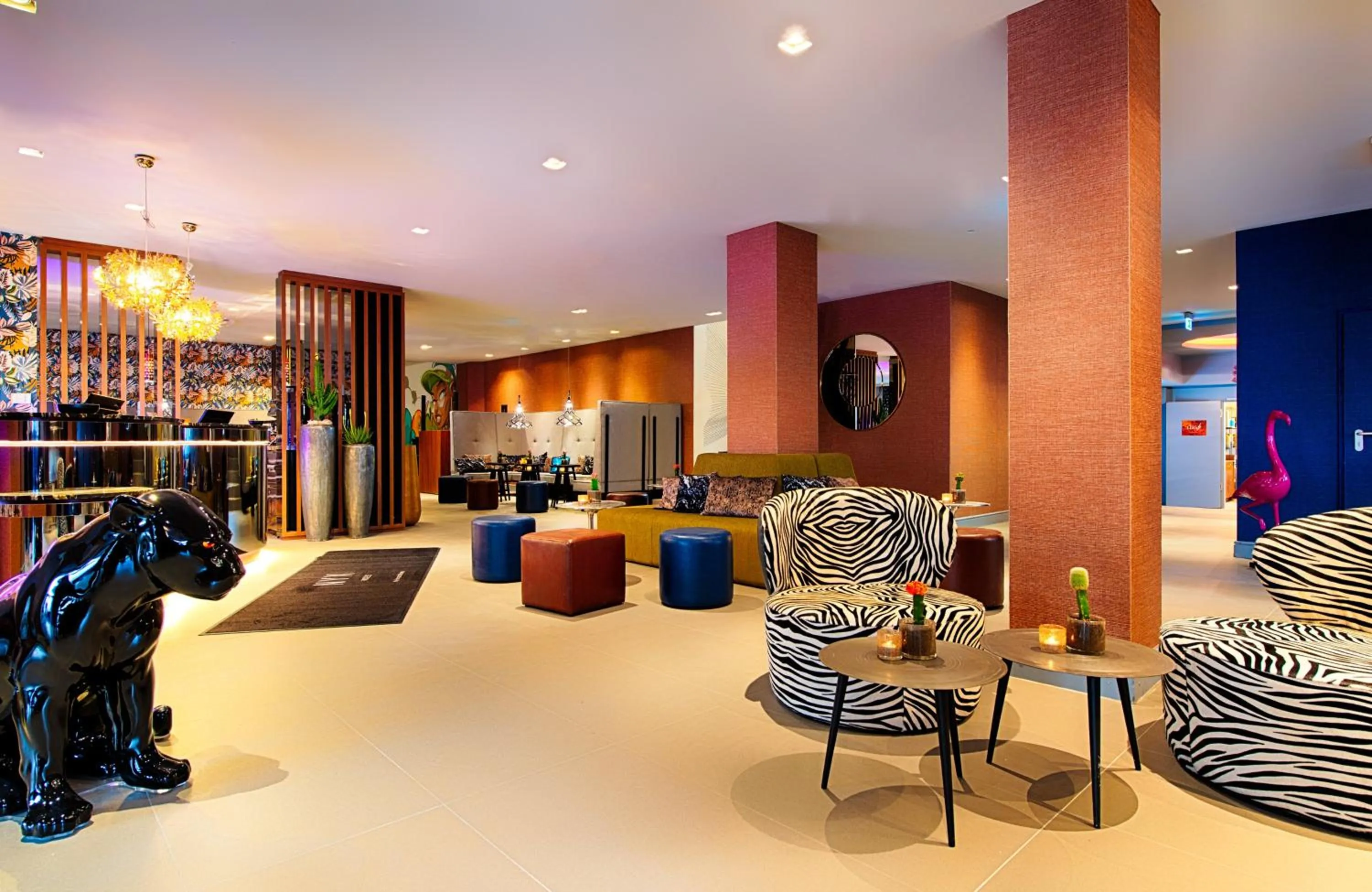 Lobby or reception in NYX Hotel Mannheim by Leonardo Hotels