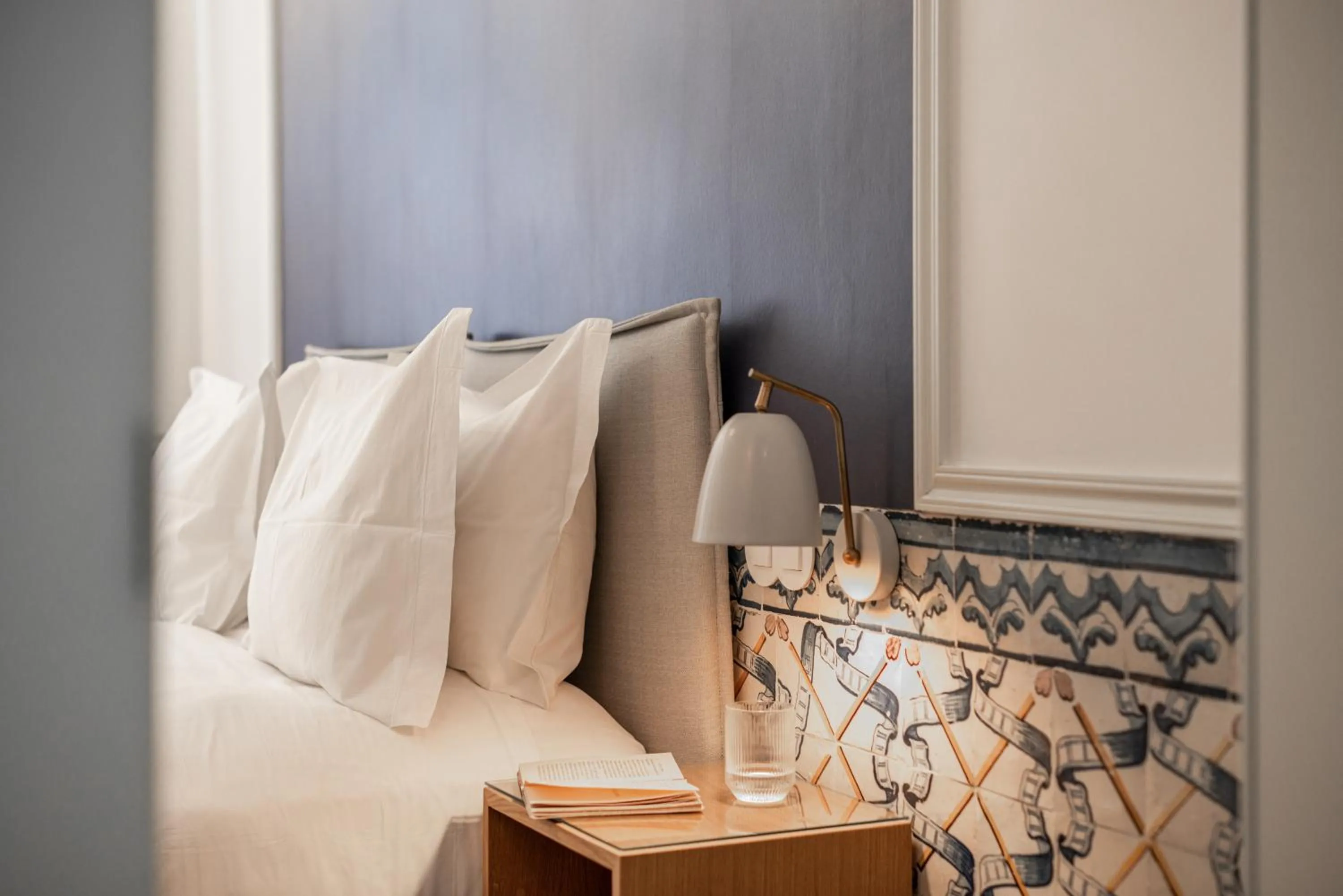 Decorative detail, Bed in Boutique Chiado Suites