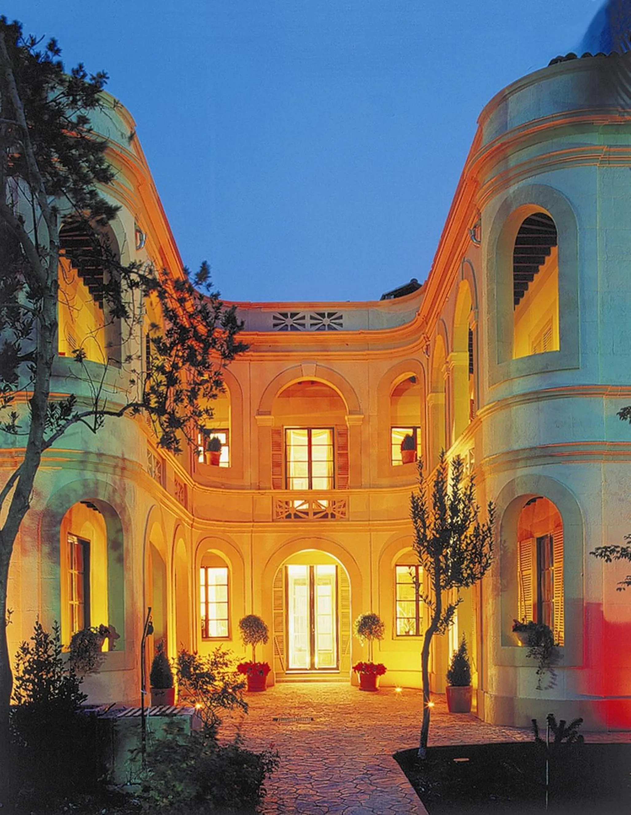 Facade/entrance in Palacio Sant Salvador
