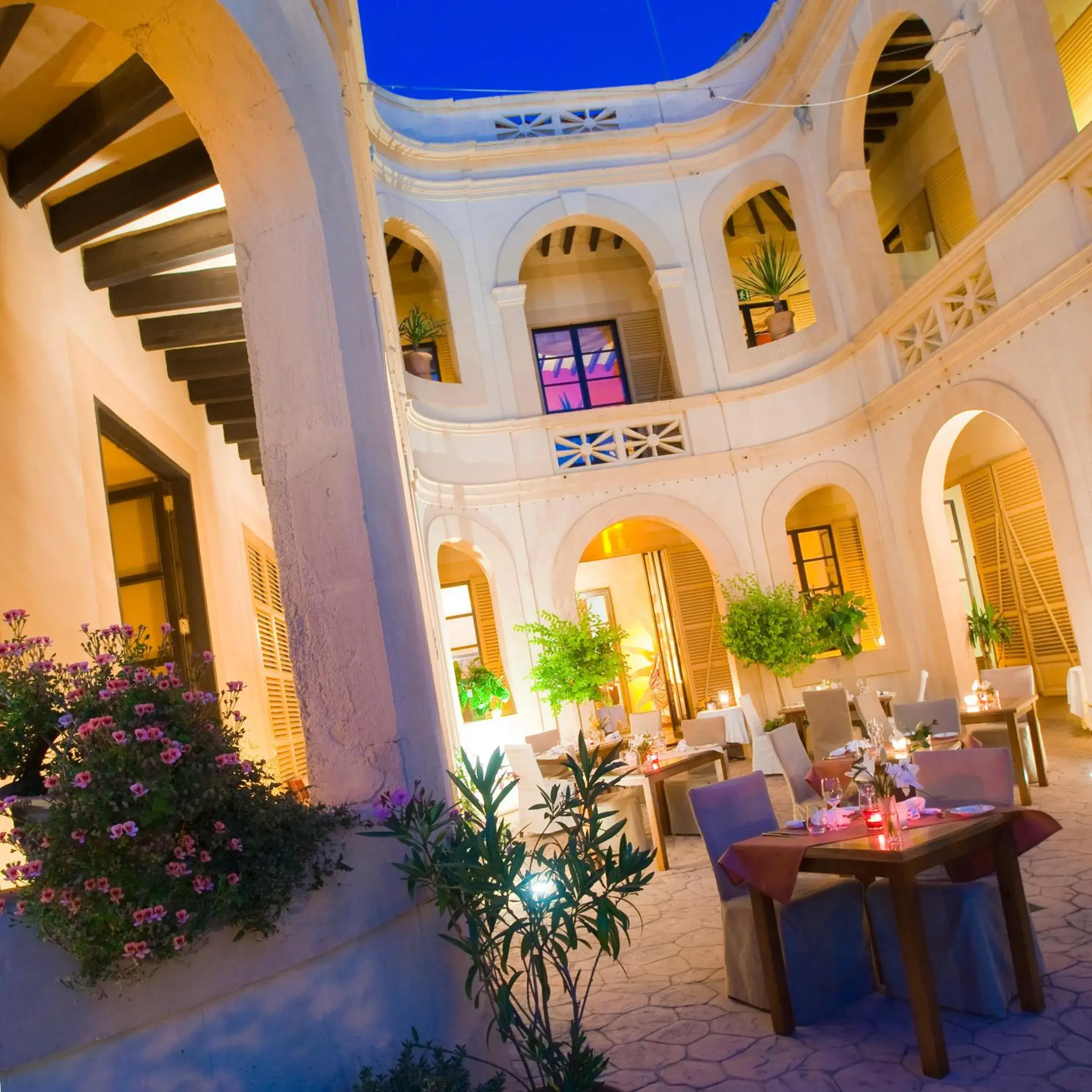 Palacio Sant Salvador Palacio Sant Salvador