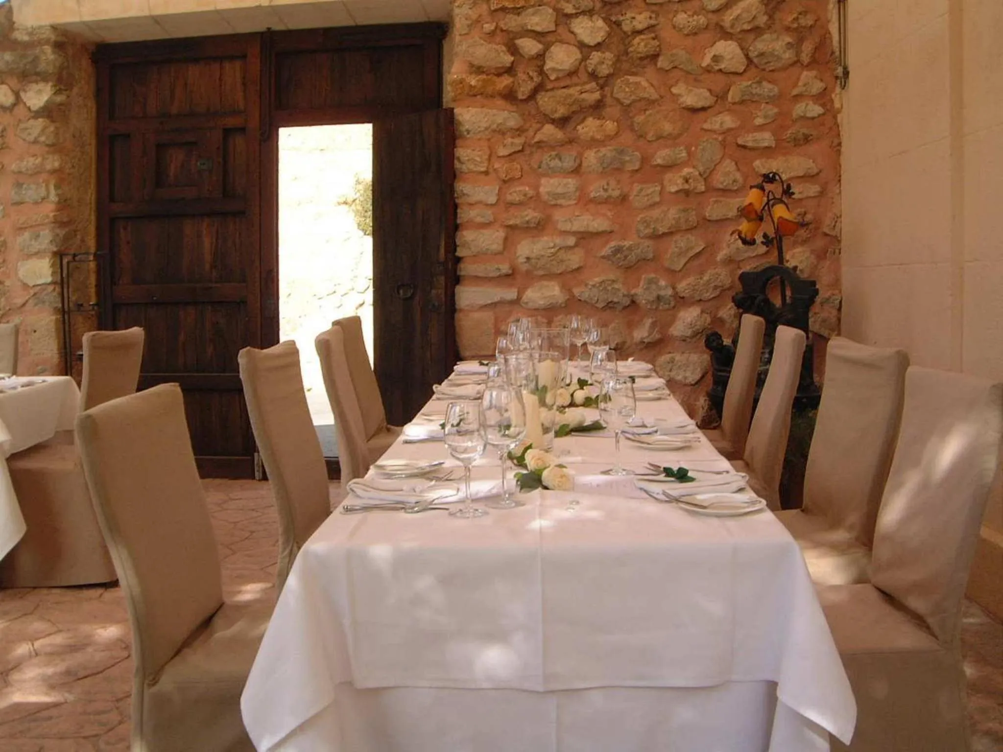 Restaurant/places to eat in Palacio Sant Salvador