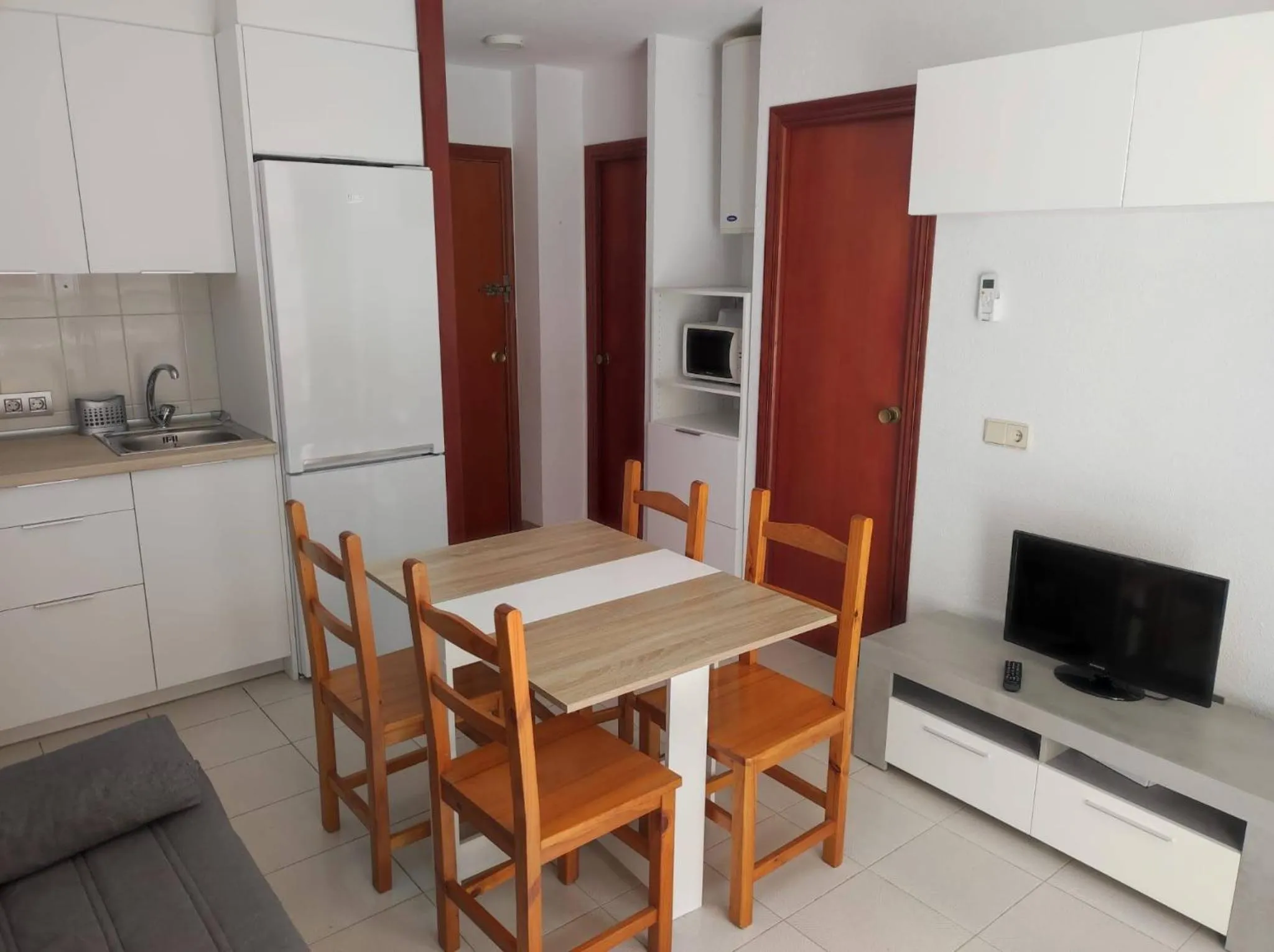 Apartamentos Raymar