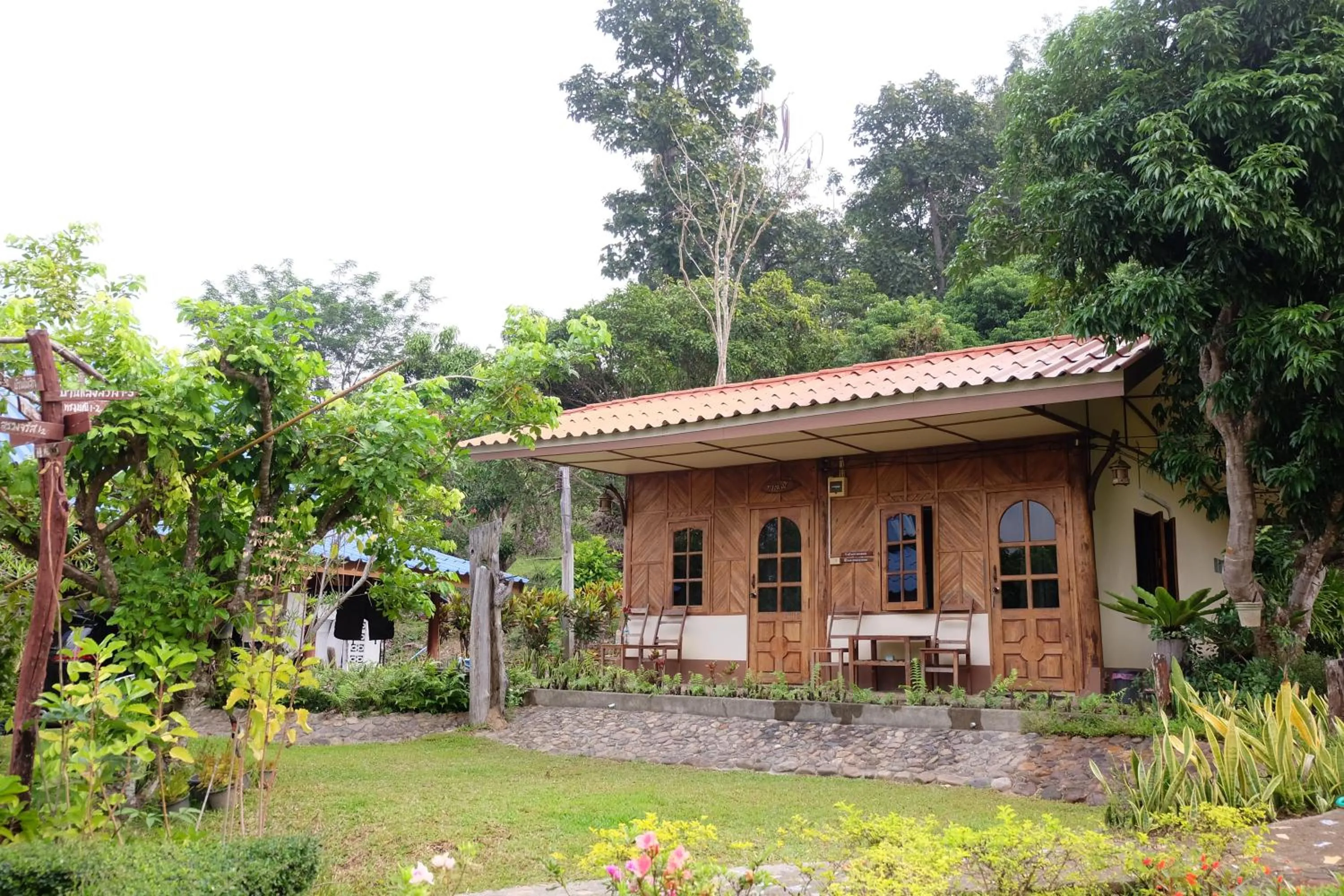 Garden in Sangsawang Resort