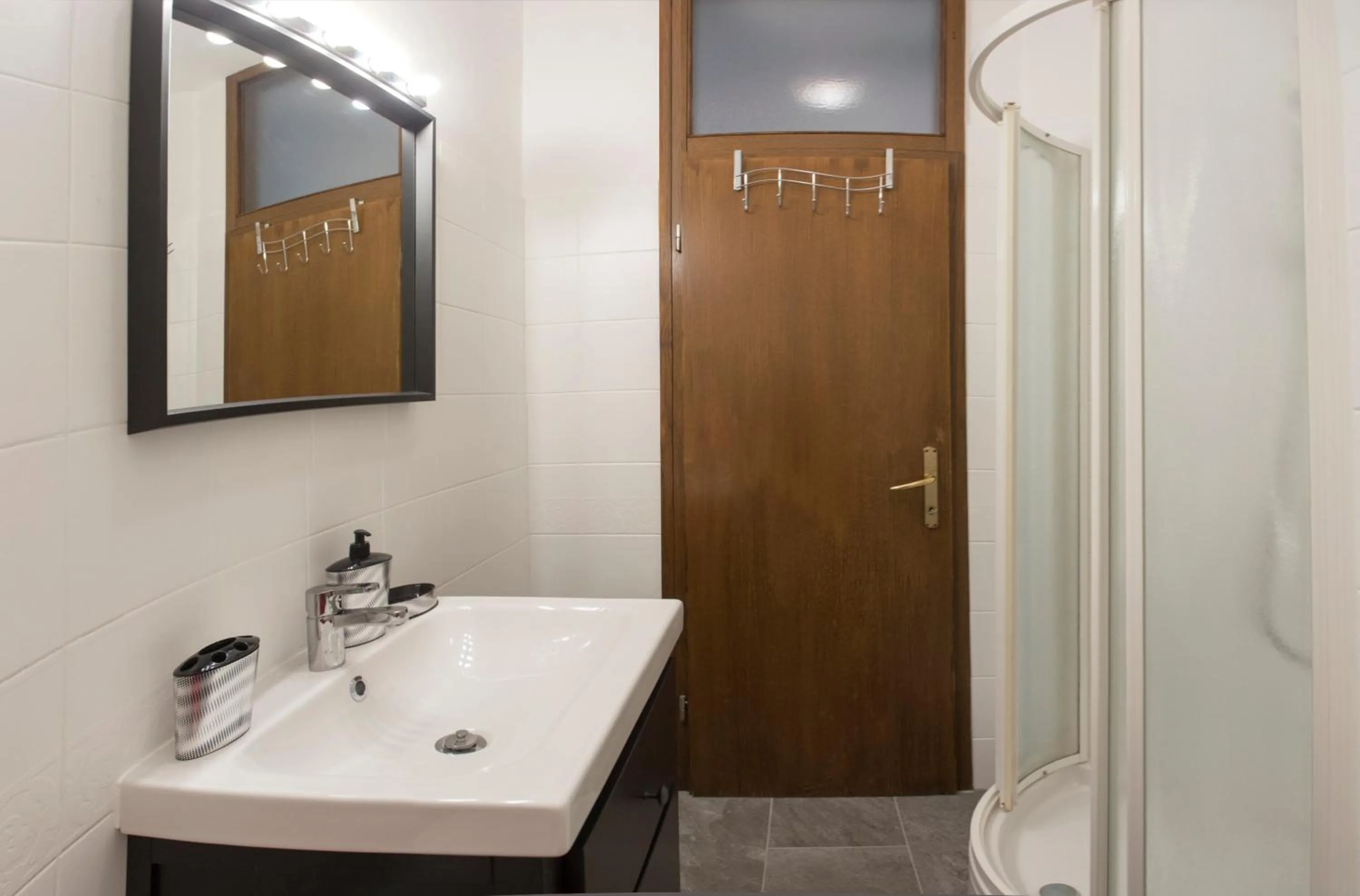 Bathroom in Apartment Mina