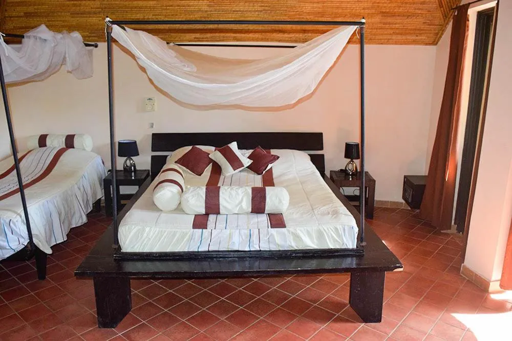 Bed in Hôtel Les Cordons Bleus