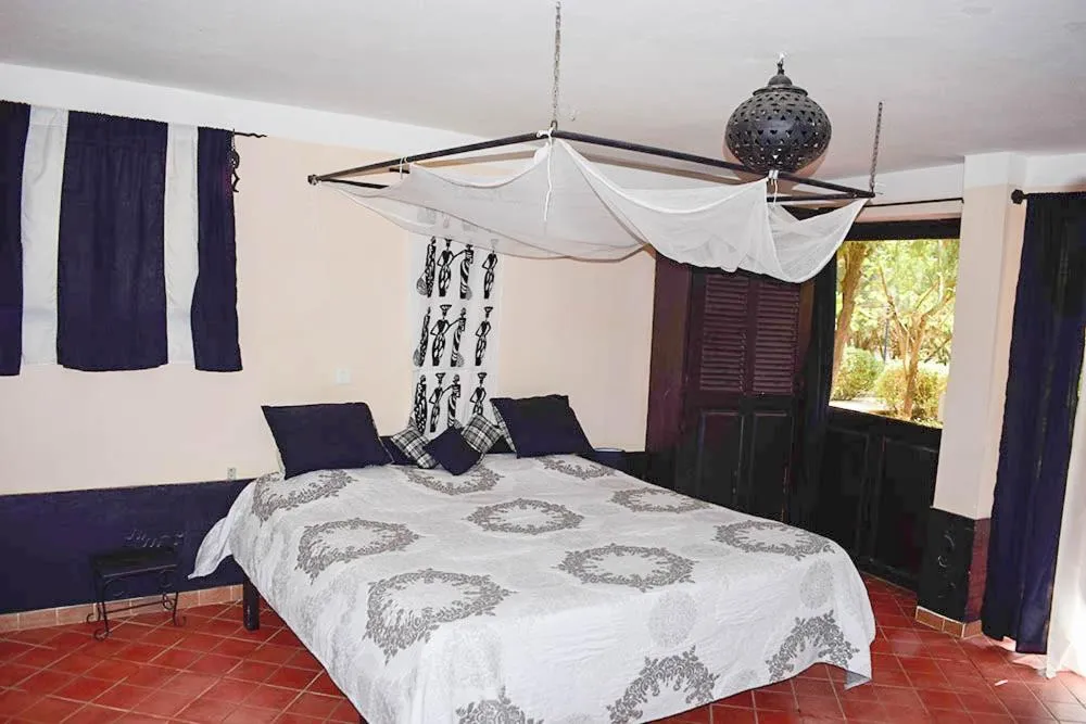 Bed in Hôtel Les Cordons Bleus