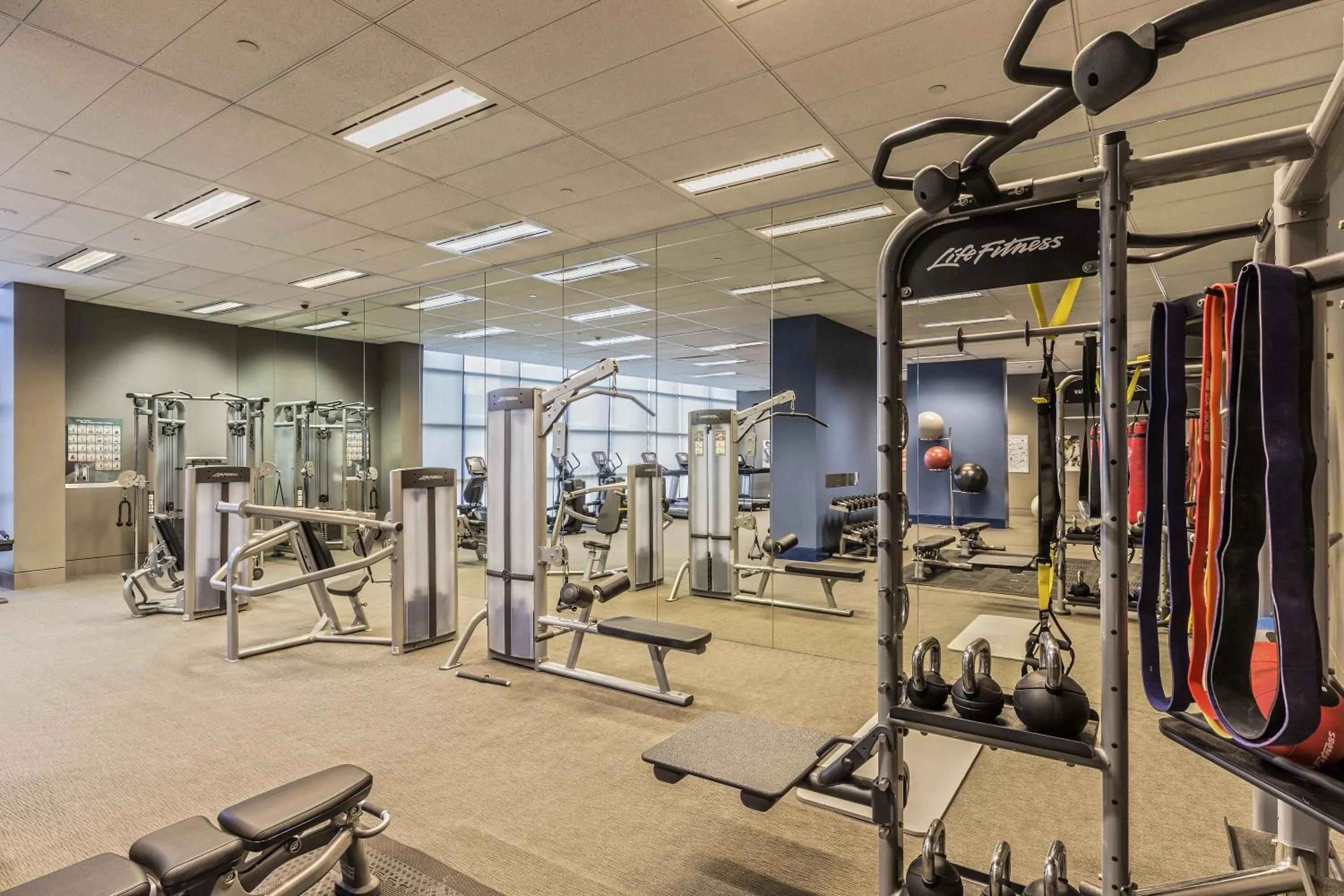 Fitness centre/facilities in Fraser Suites Sydney