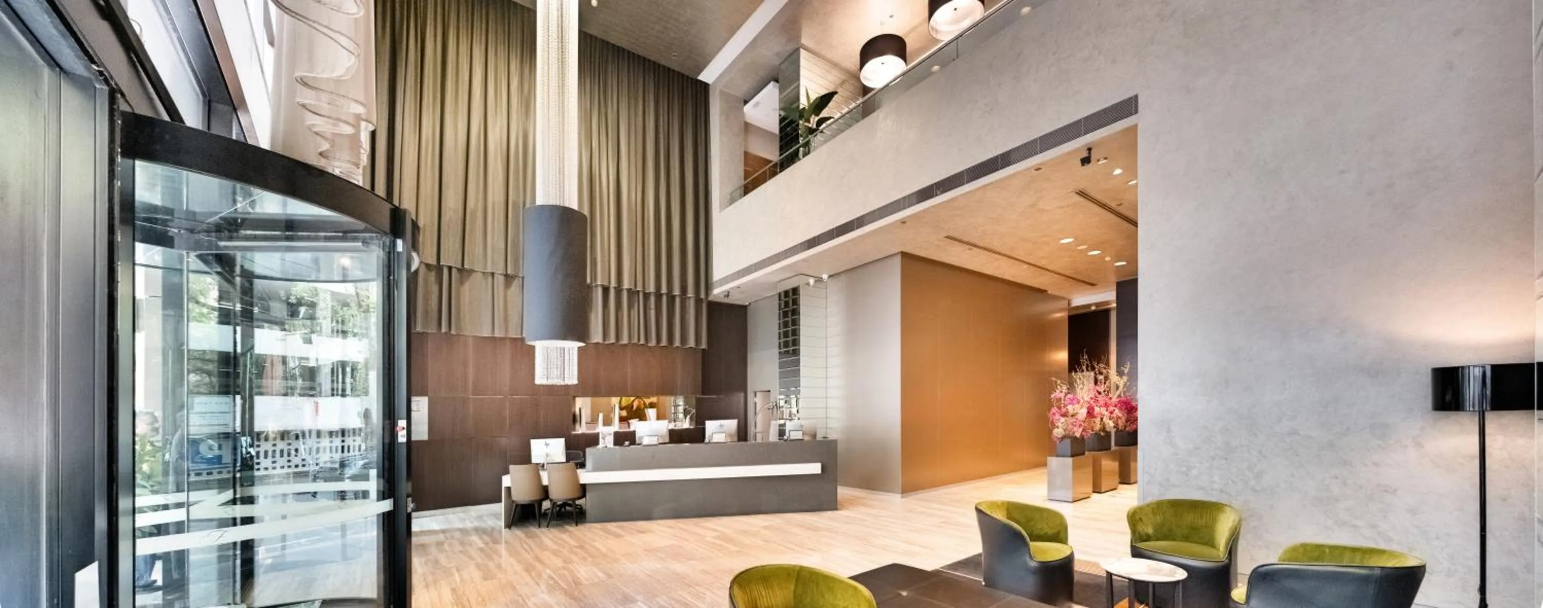 Lobby or reception, Bed in Fraser Suites Sydney