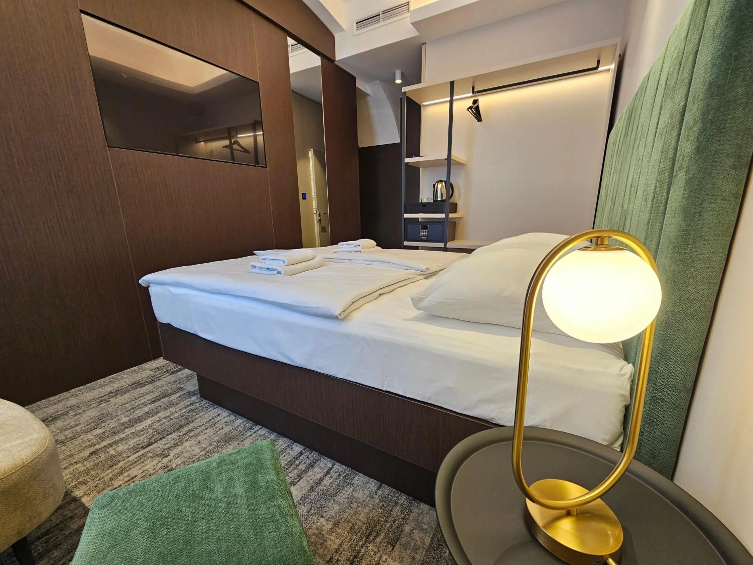 Bed in Center Ljubljana