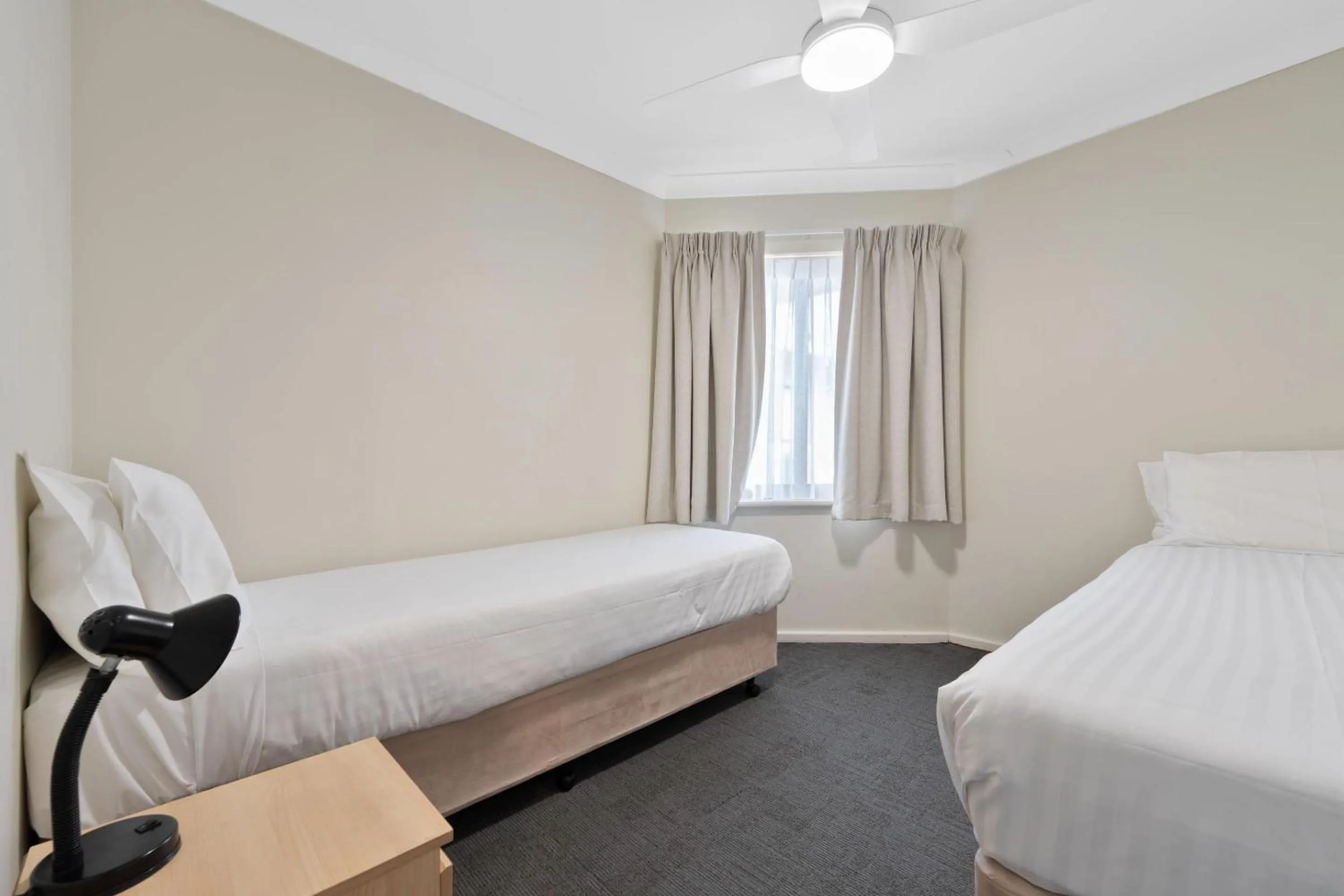 Bedroom, Bed in Quality Resort Sorrento Beach