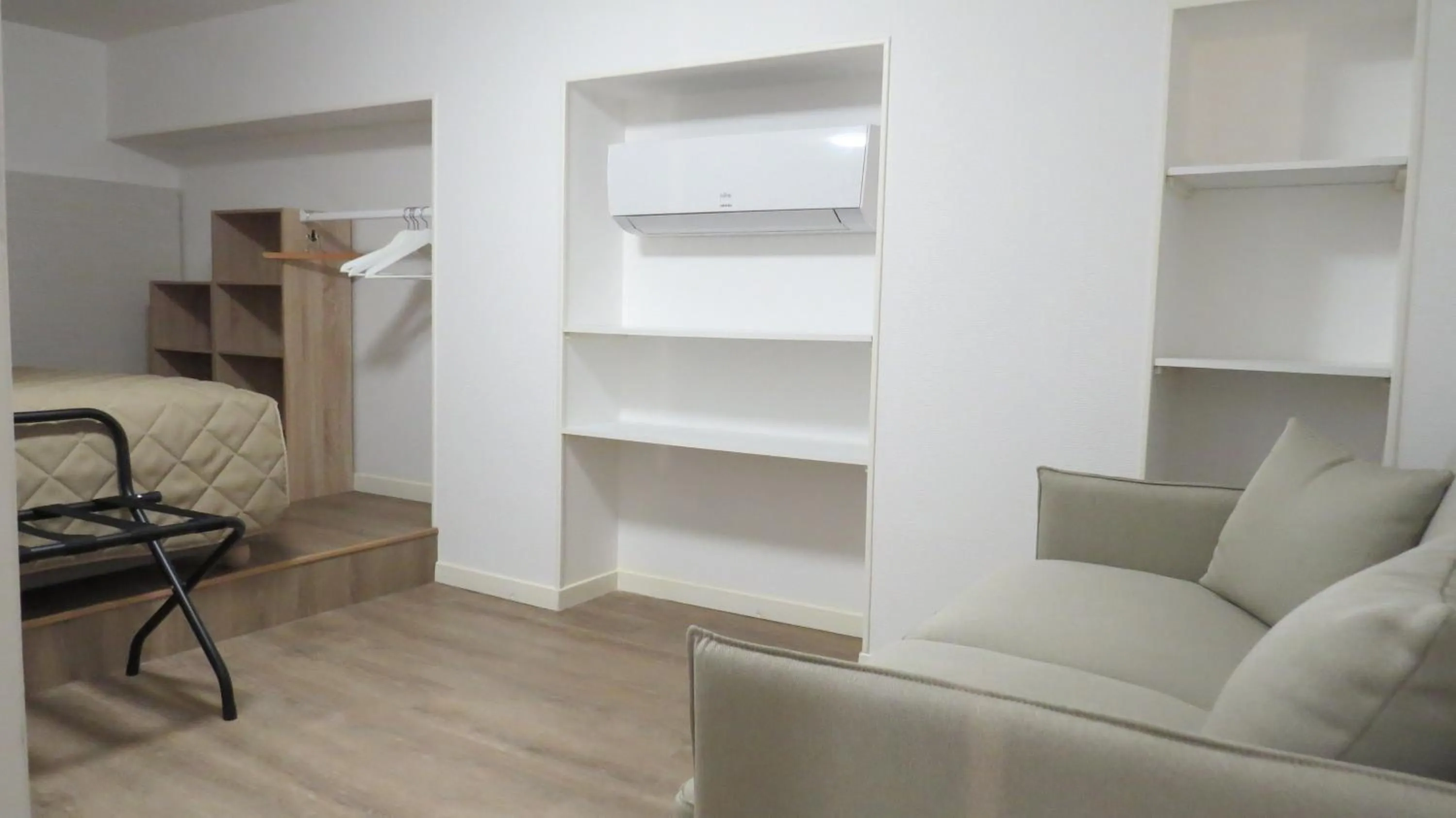 Bedroom in Hôtel de Clèves