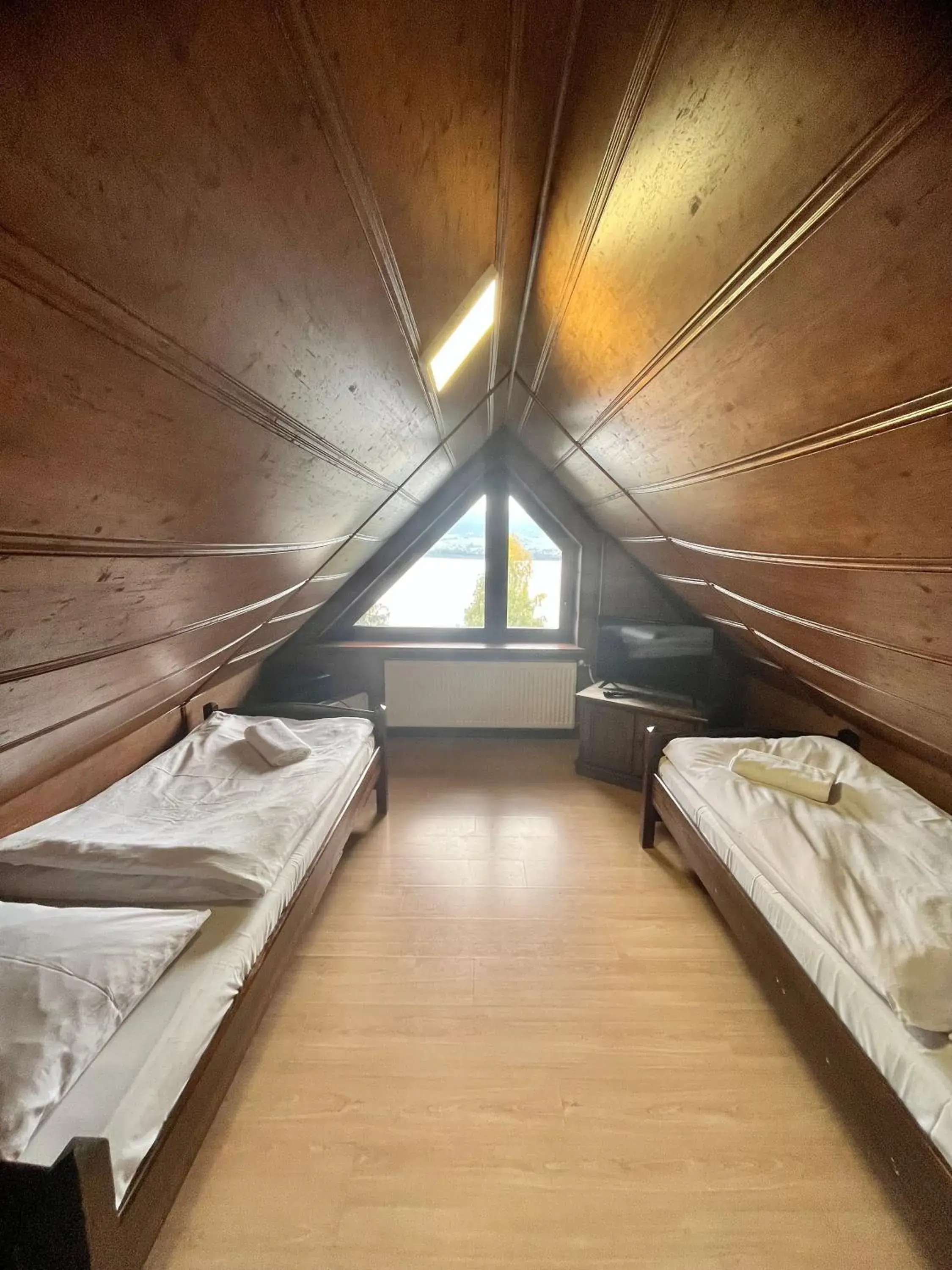 6-Bed Mixed Dormitory Room in Zajazd Cicha Woda 6-Bed Mixed Dormitory Room in Zajazd Cicha Woda