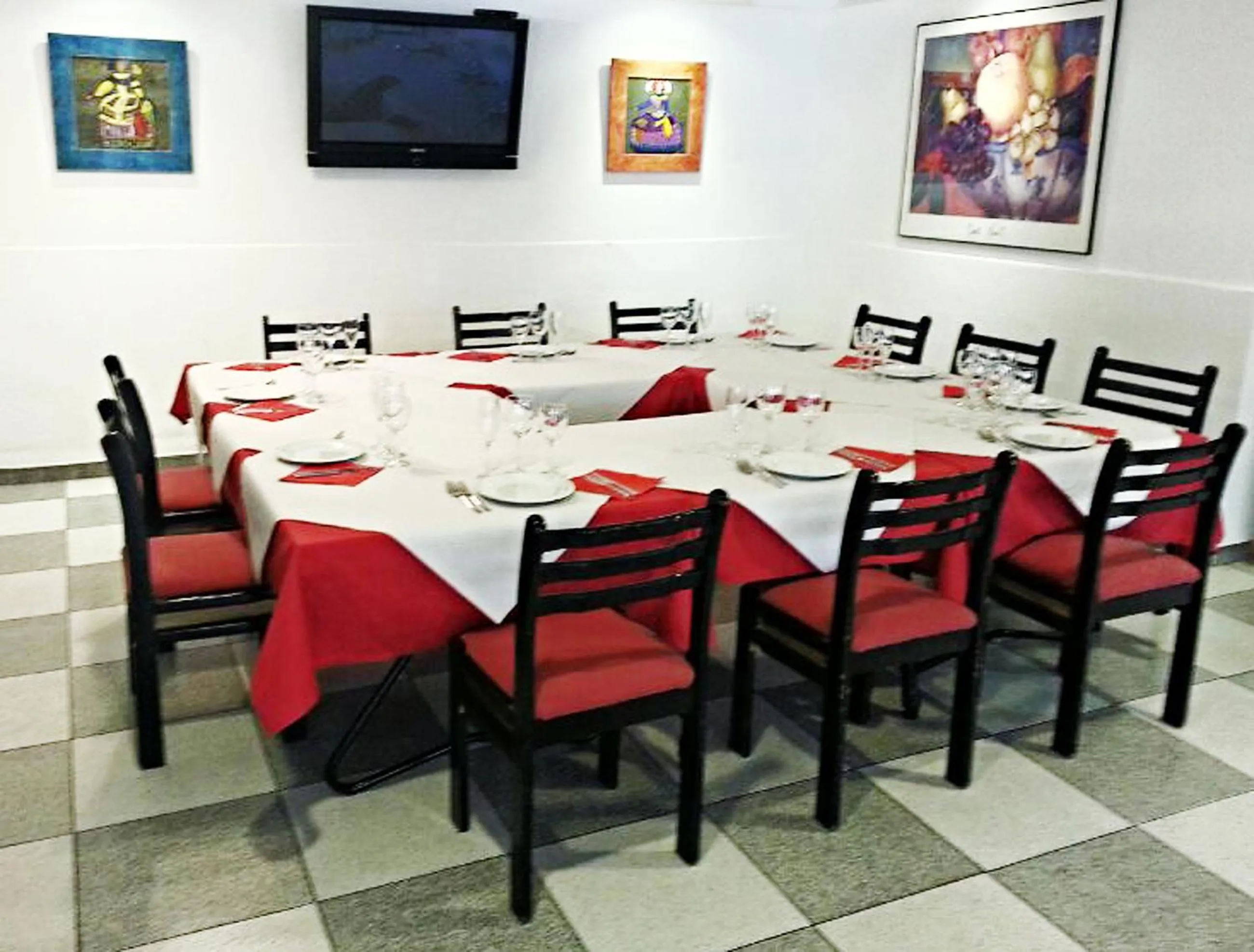 Restaurant/places to eat in Vernisa