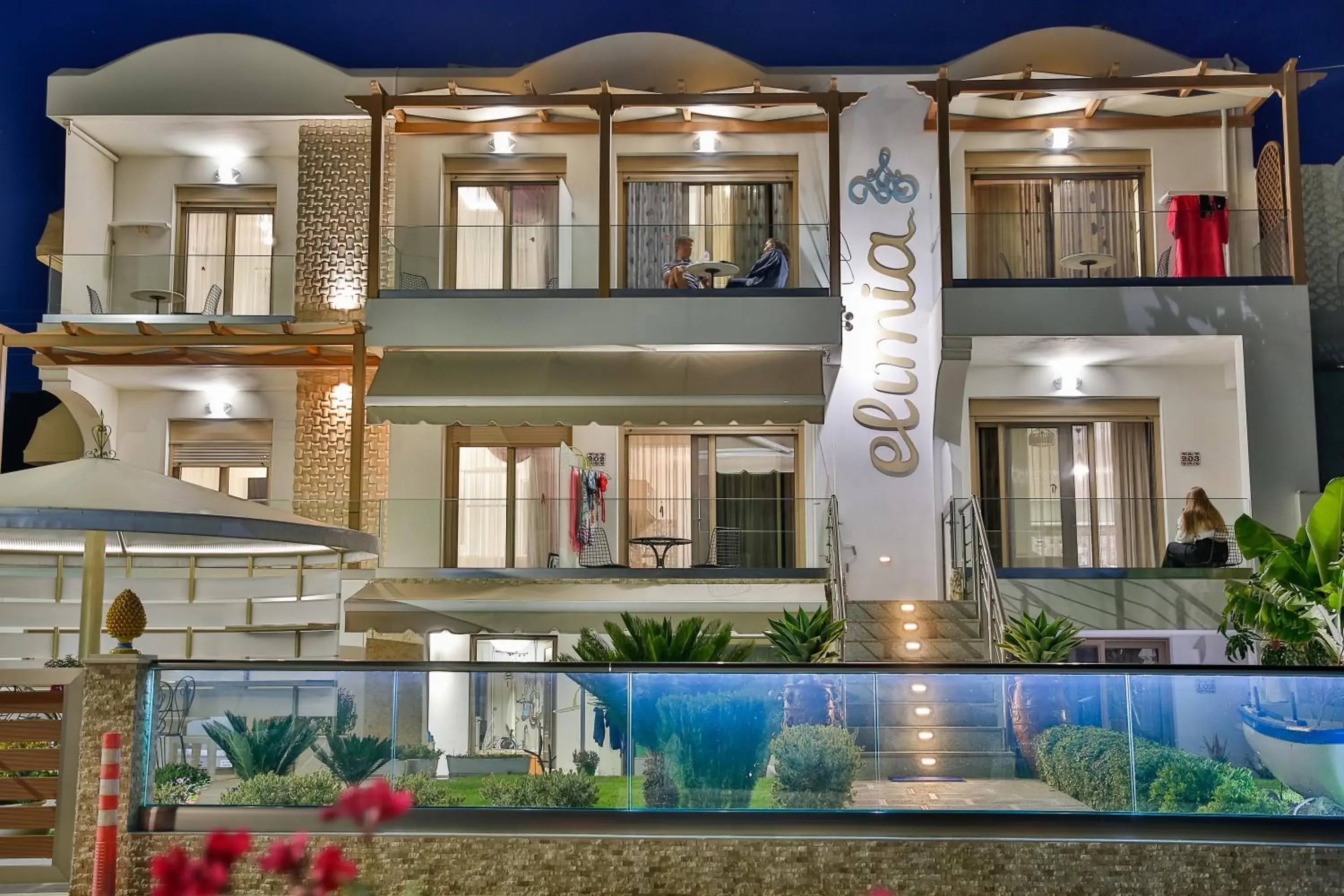 Elimia Suites & Studios Elimia Suites & Studios