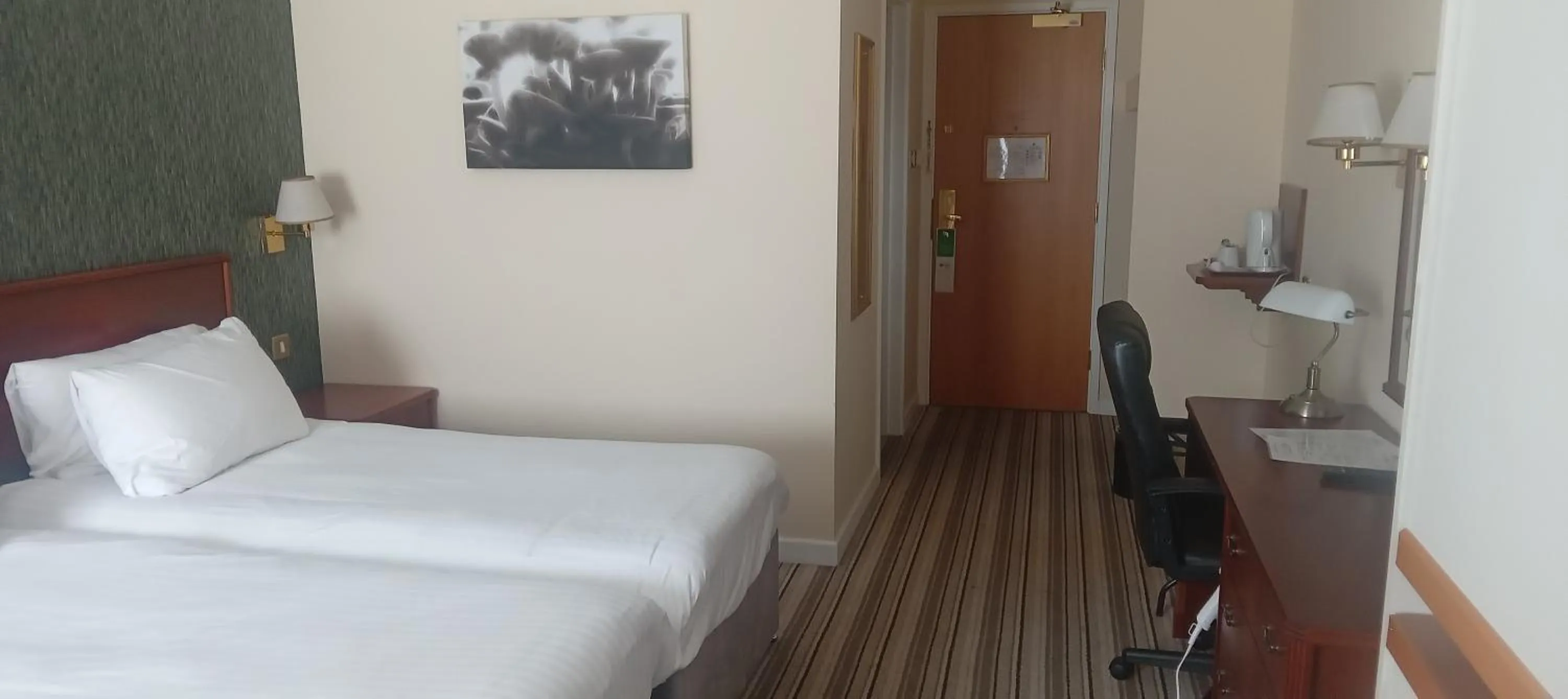 Bedroom, Bed in Best Western Plus Bentley Hotel