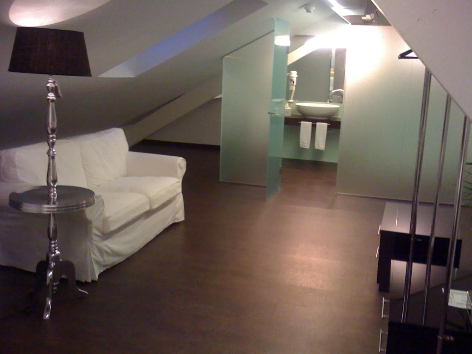 Living room in La Rinascente Locarno - Historic Center - Suites & Rooms - Easy Self Check-In