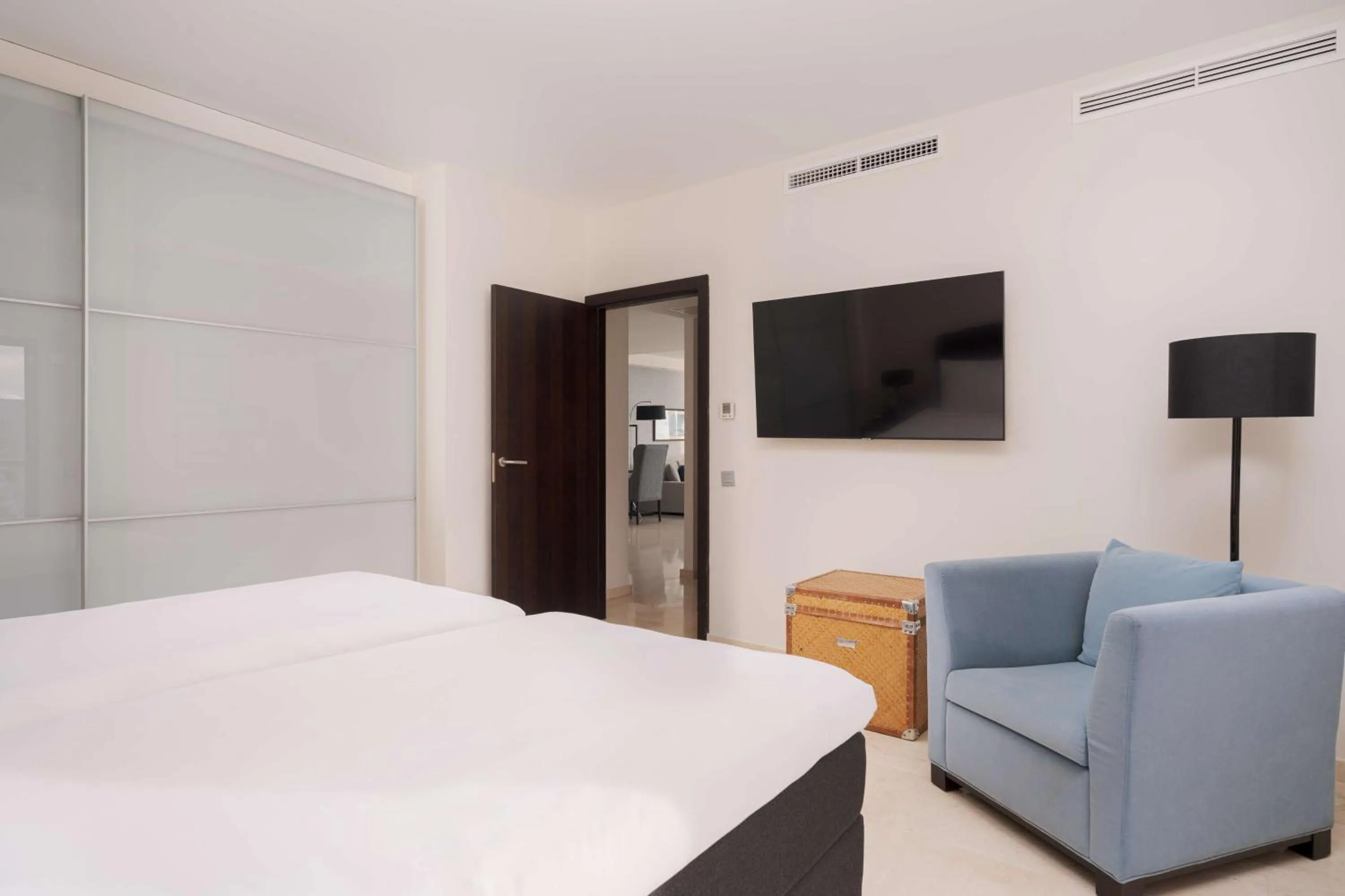 Photo of the whole room, Bed in Radisson Blu Resort Gran Canaria