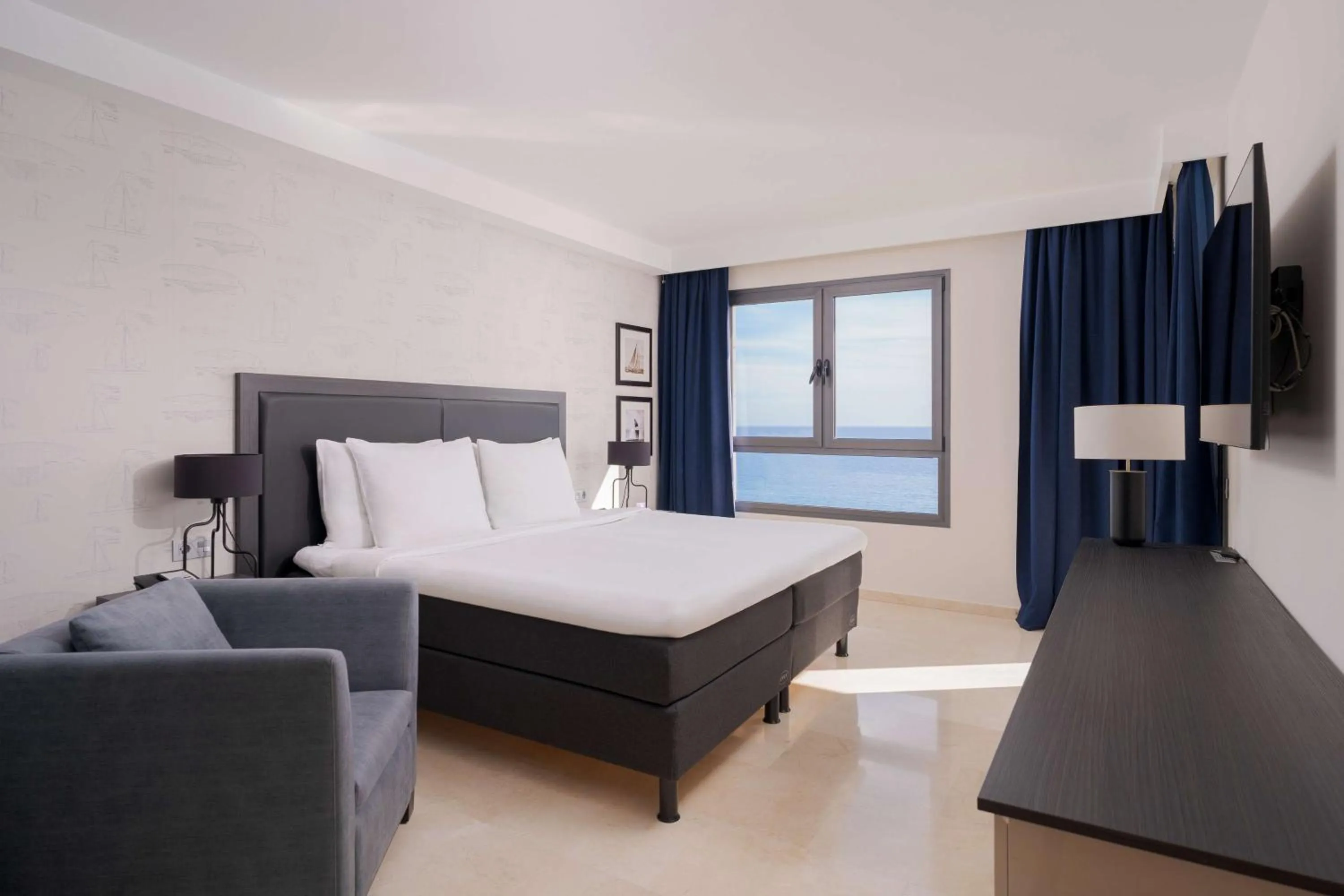 Photo of the whole room, Bed in Radisson Blu Resort Gran Canaria