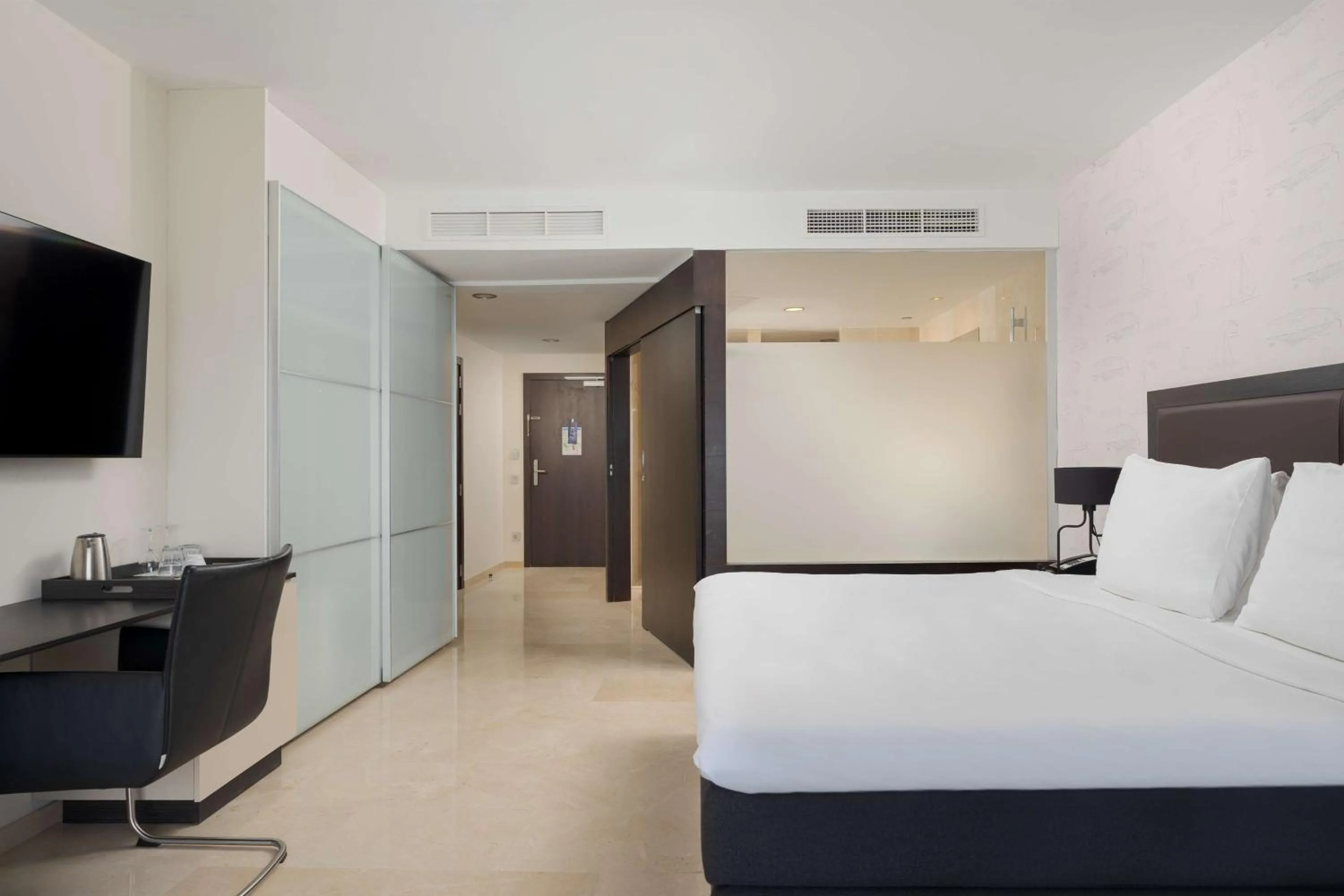 Bedroom, Bed in Radisson Blu Resort Gran Canaria