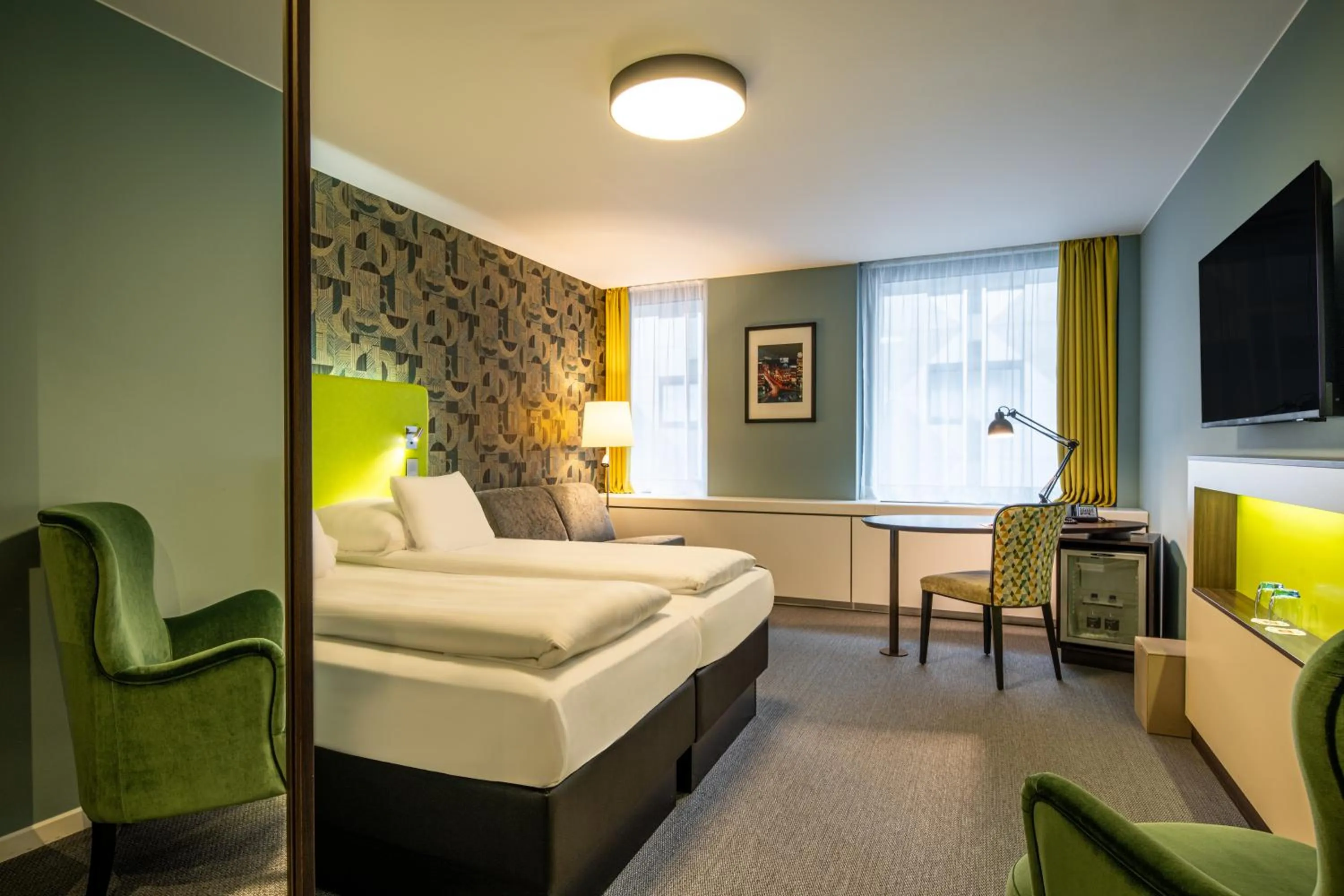 Bedroom, Bed in Thon Hotel EU