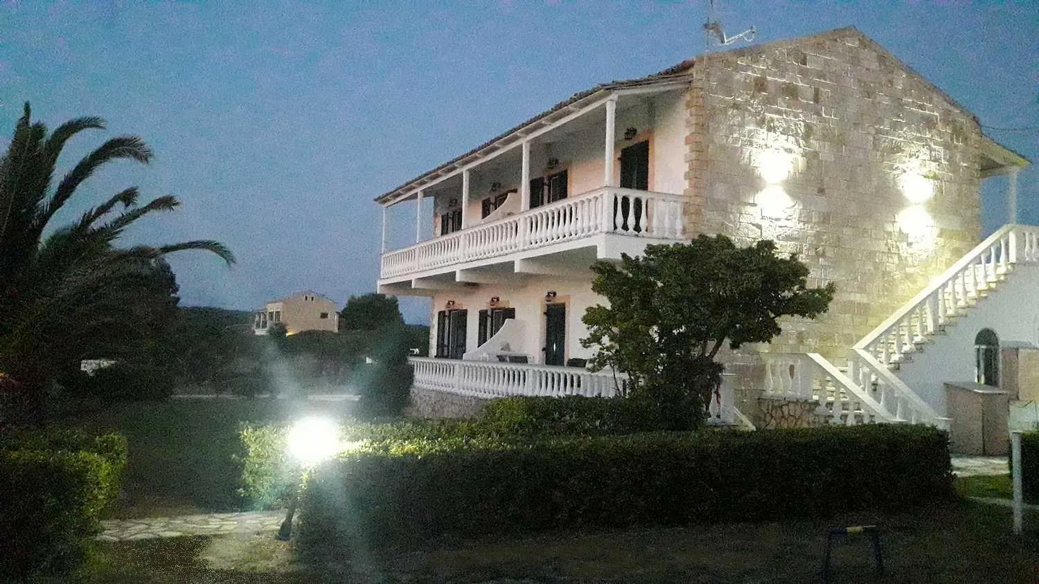 Elli Beach Apartments and Studios