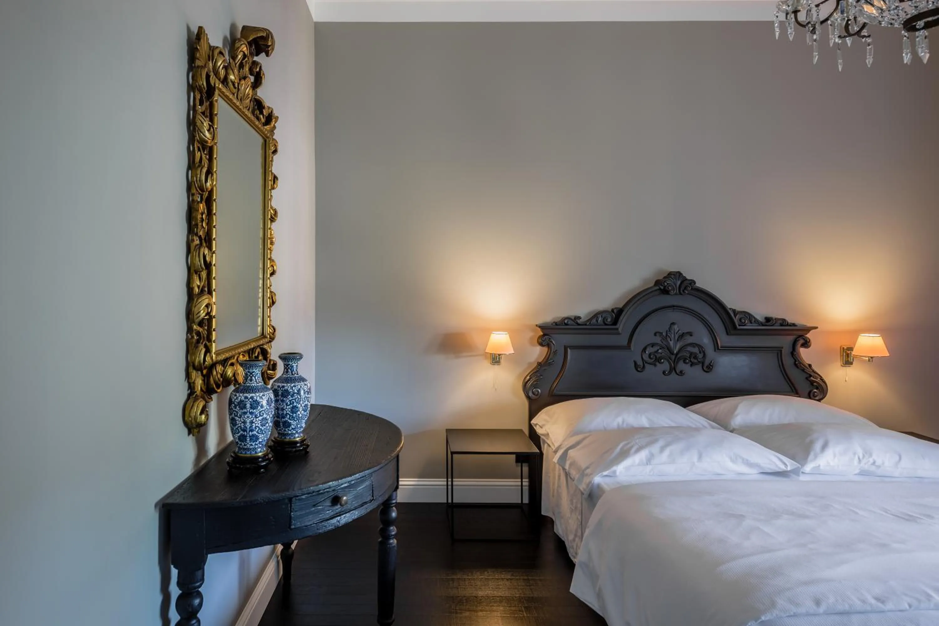 Bed in Villa Raphael