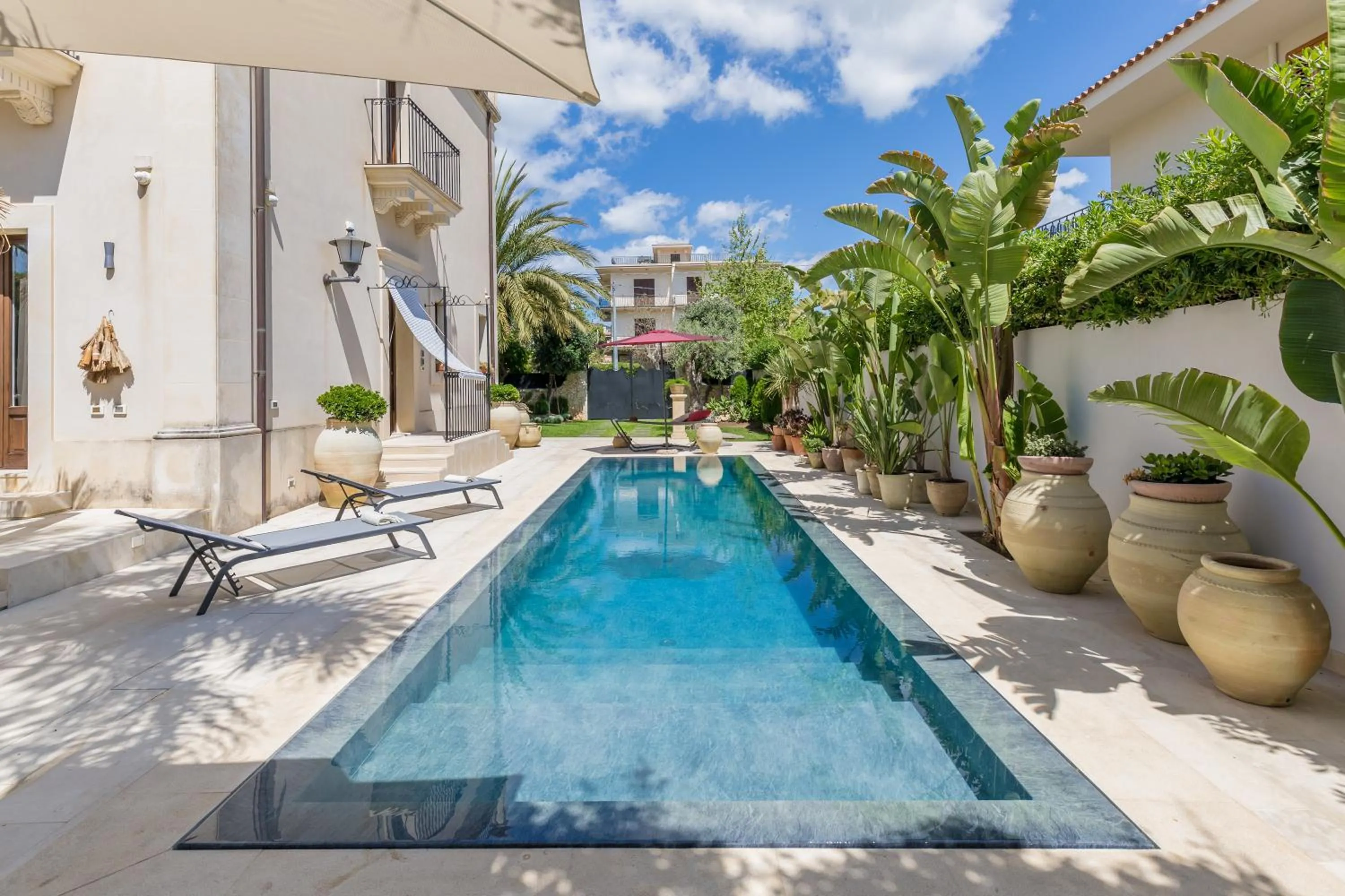 Villa Raphael