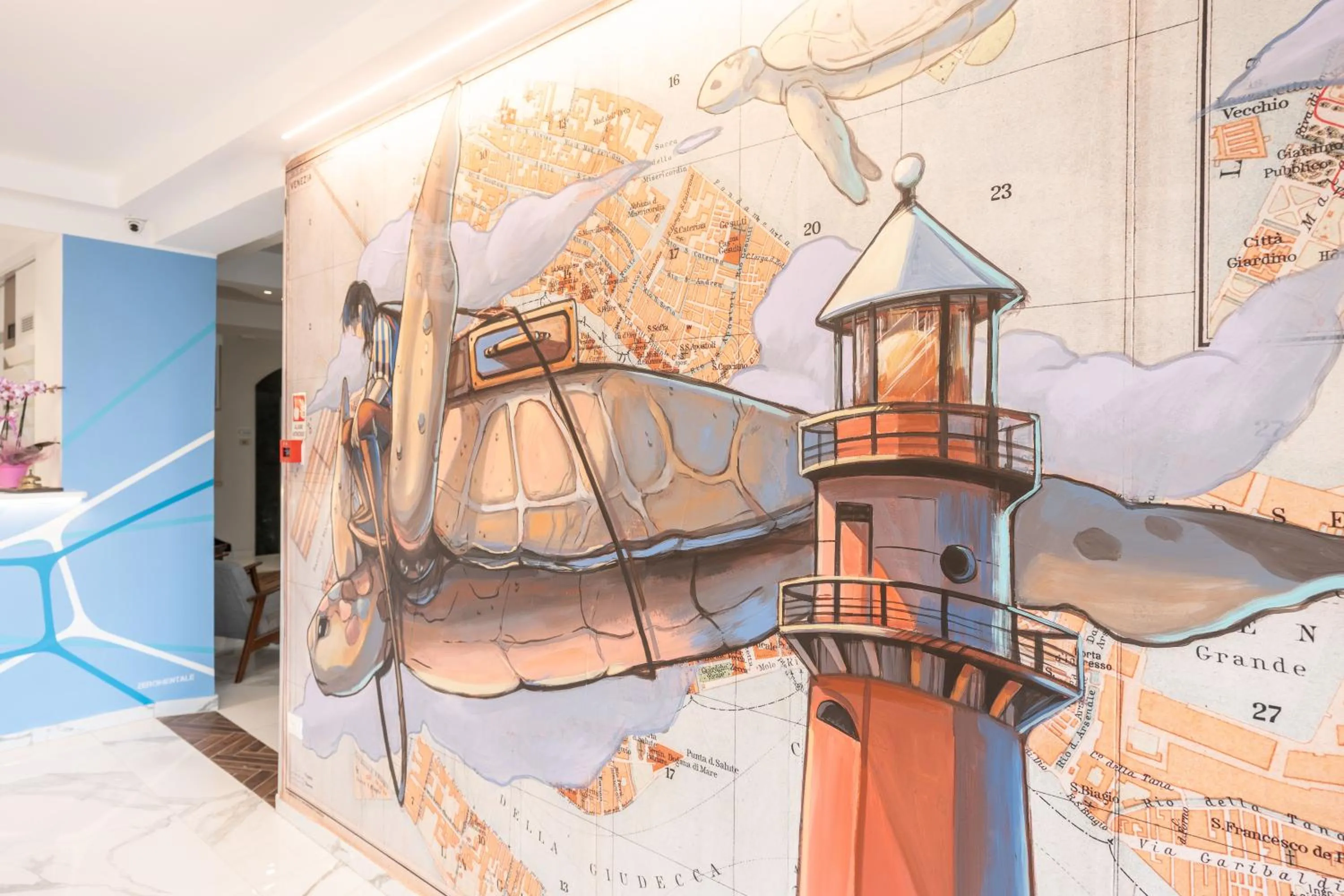 Communal lounge/ TV room in Hotel Marzia Holiday Queen