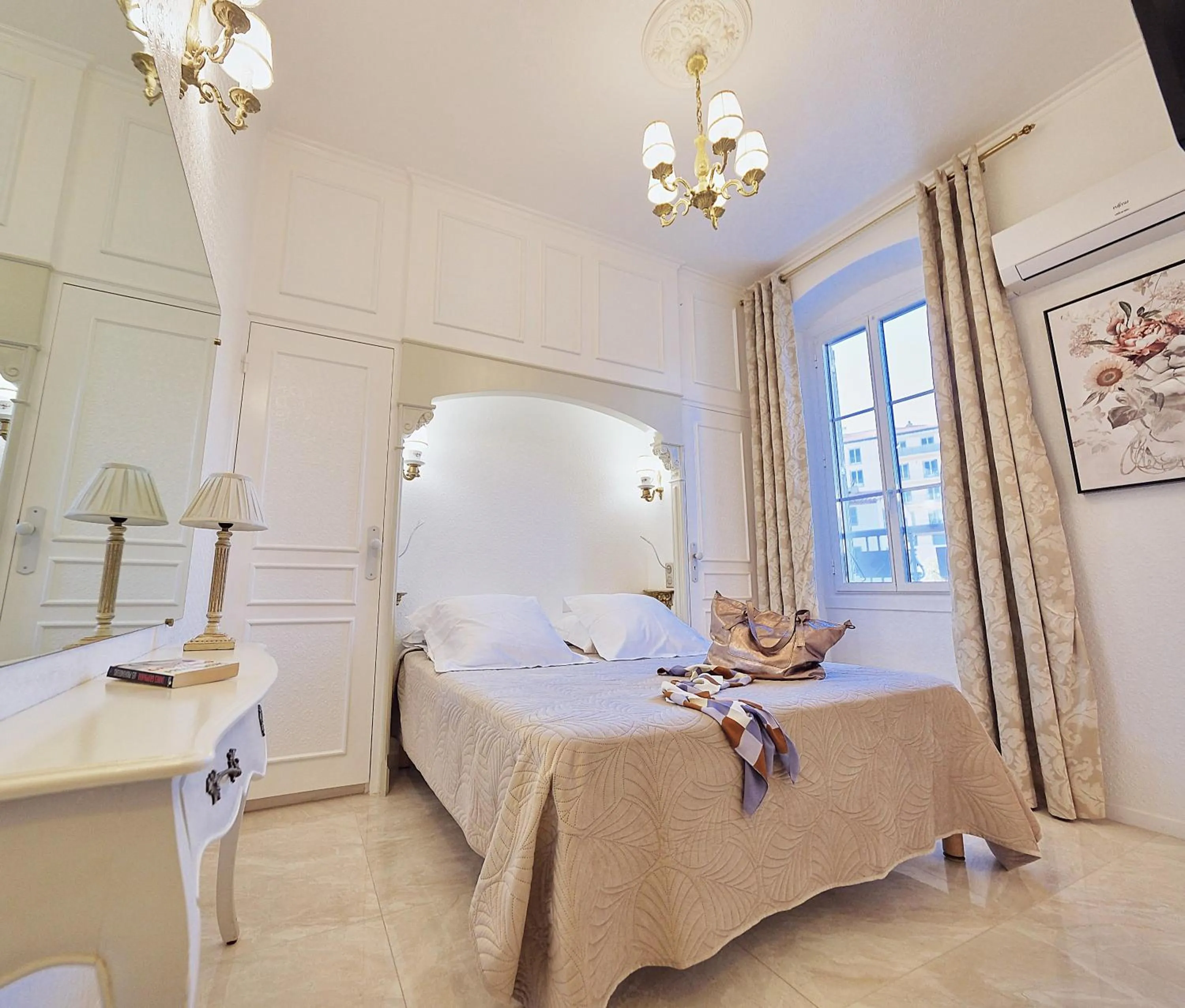 Photo of the whole room, Bed in Le Magnolia