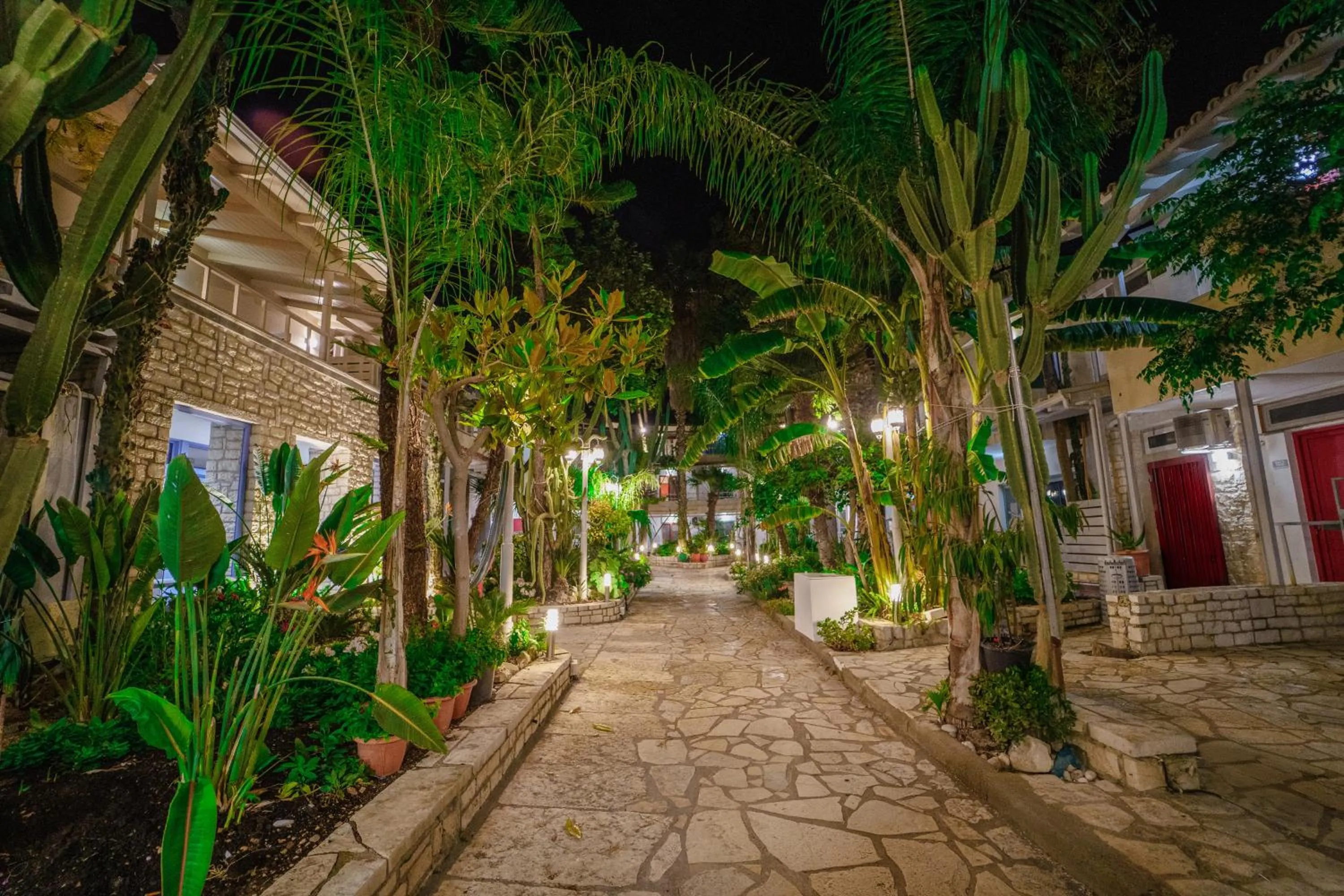 Rouda Bay Beach Hotel