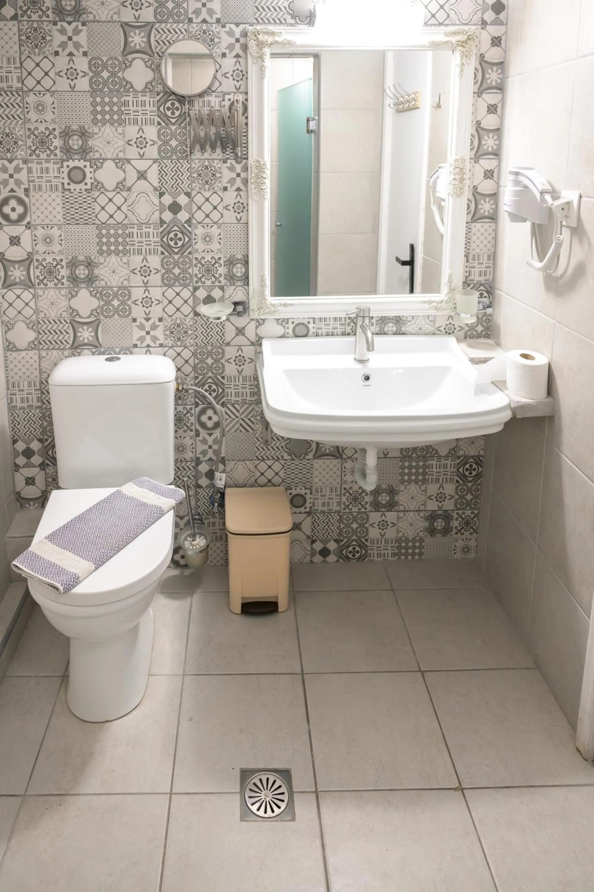 Rouda Bay Beach Hotel