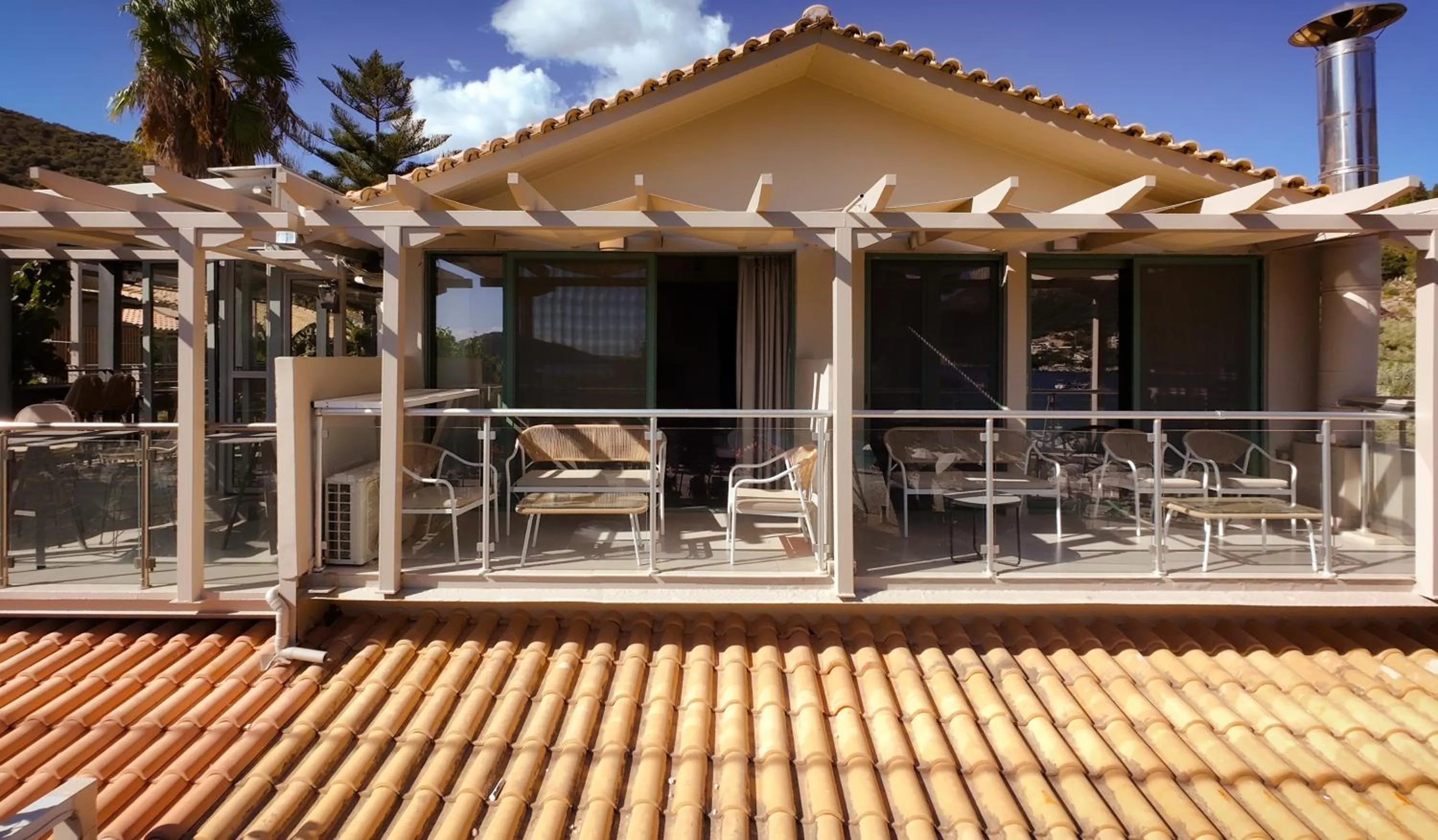 Rouda Bay Beach Hotel