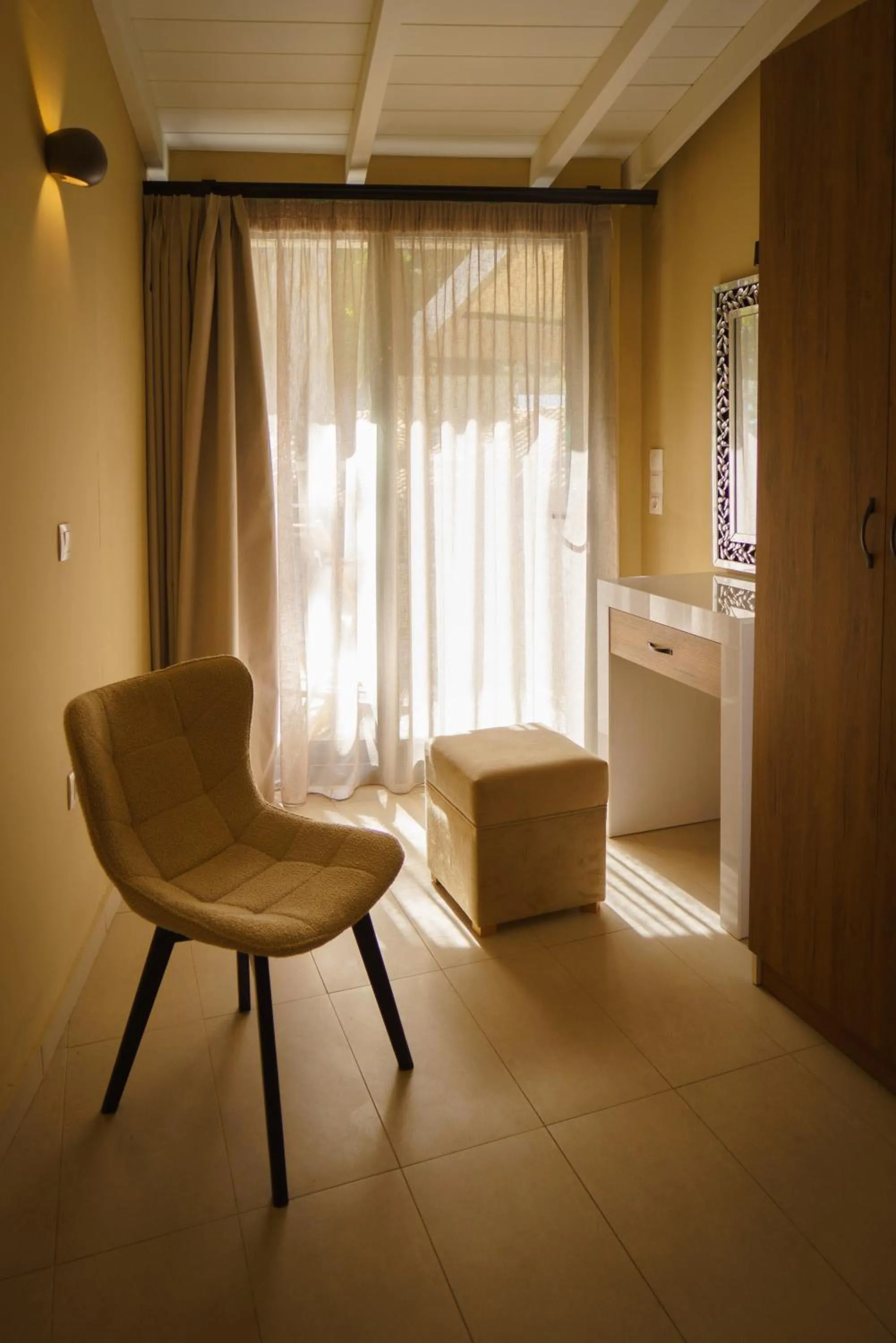 Rouda Bay Beach Hotel