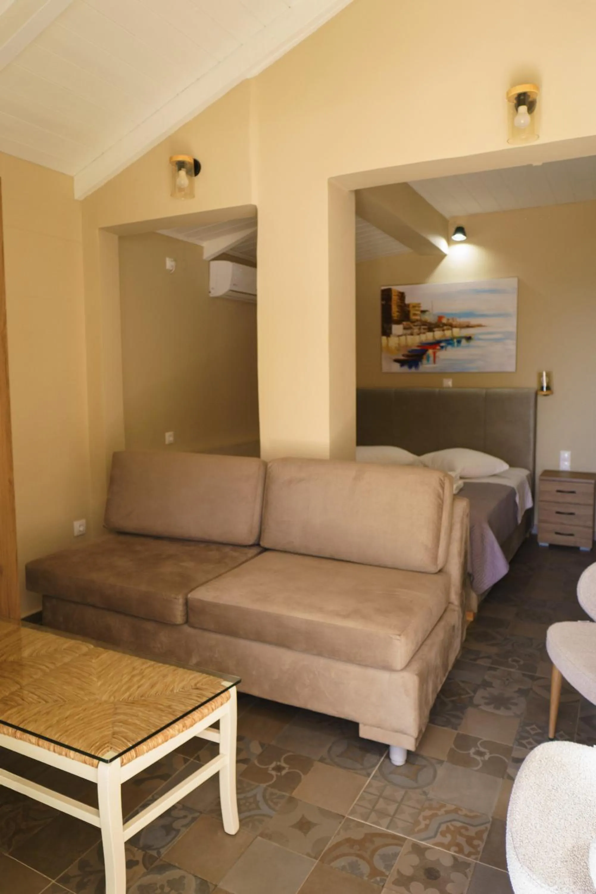 Rouda Bay Beach Hotel