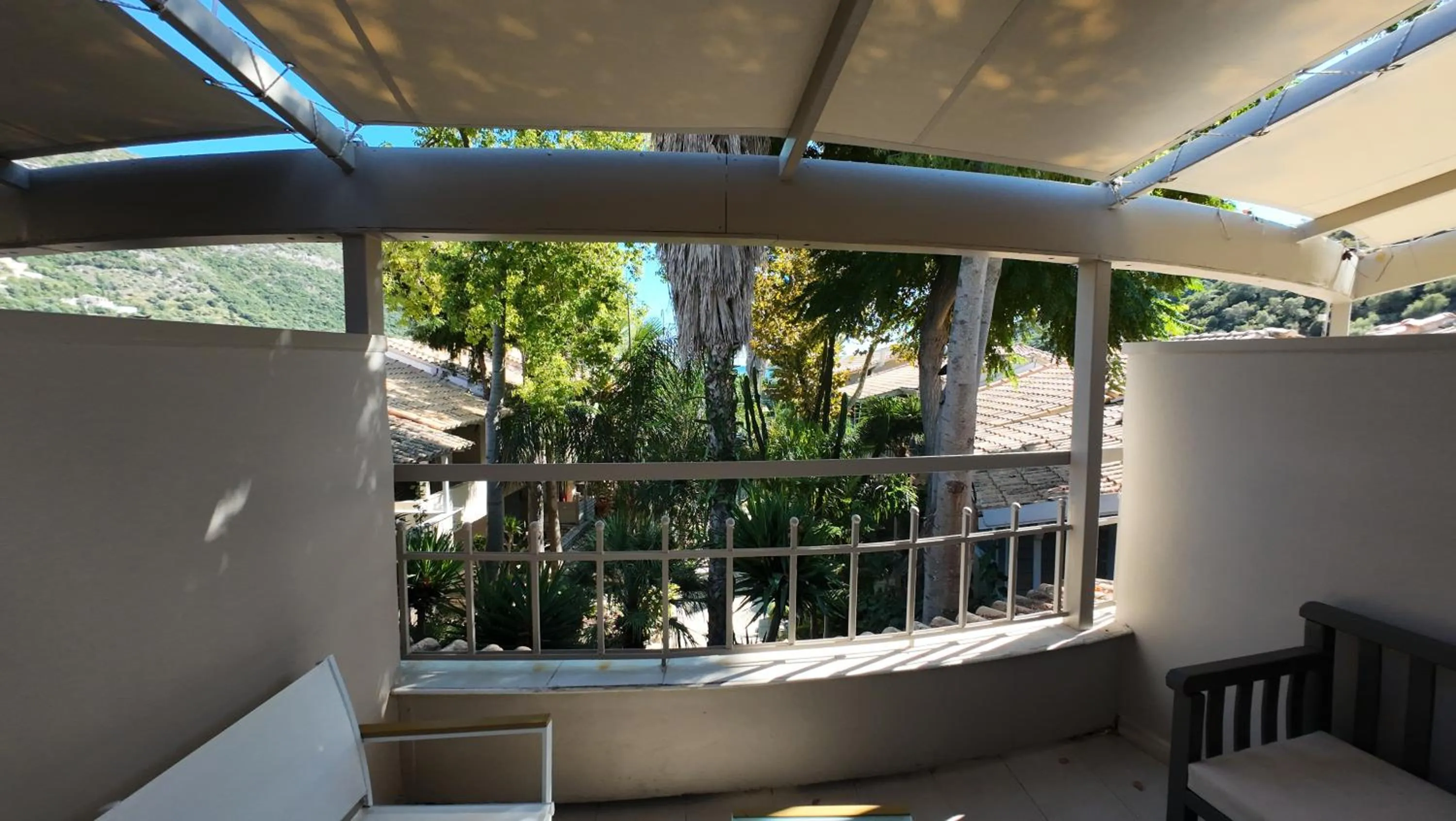 Rouda Bay Beach Hotel