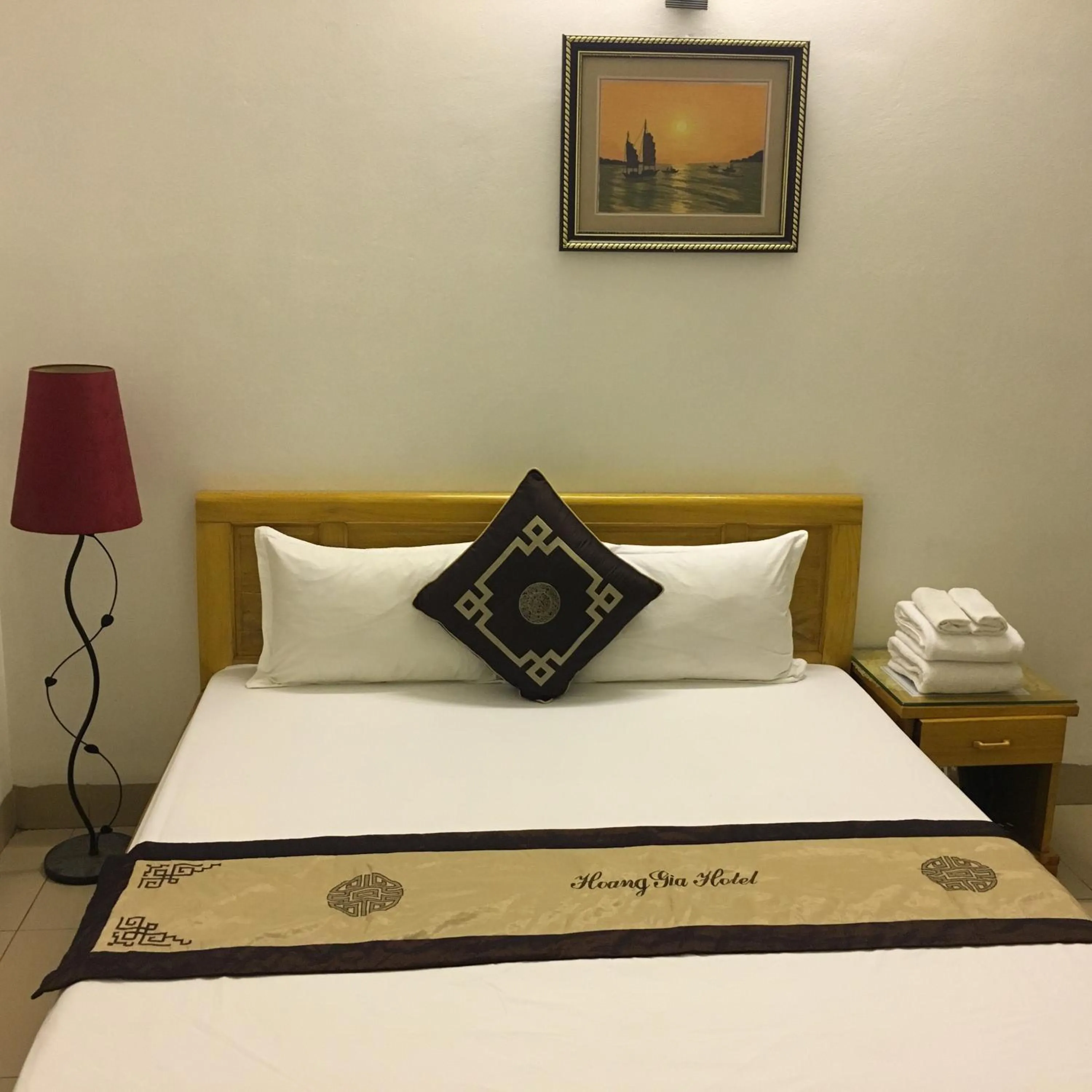 Bedroom, Bed in Hotel Hoang Gia