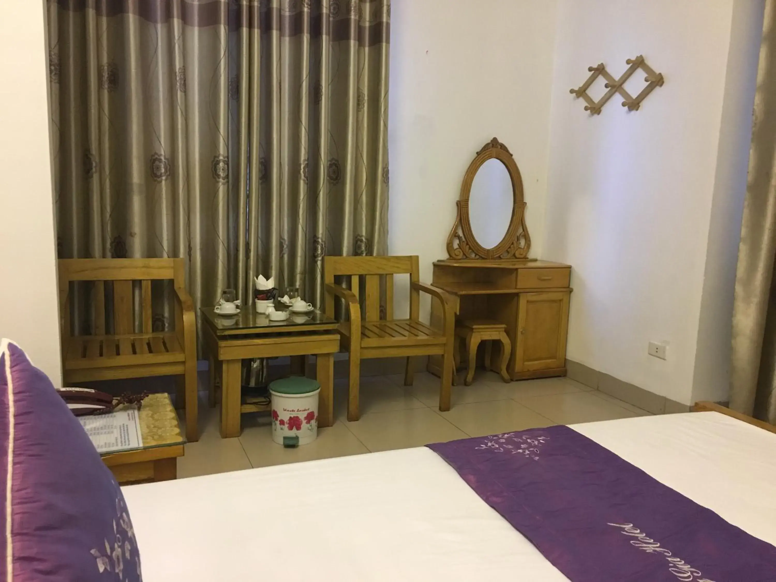 Superior Double or Twin Room with City View in Hotel Hoang Gia Superior Double or Twin Room with City View in Hotel Hoang Gia