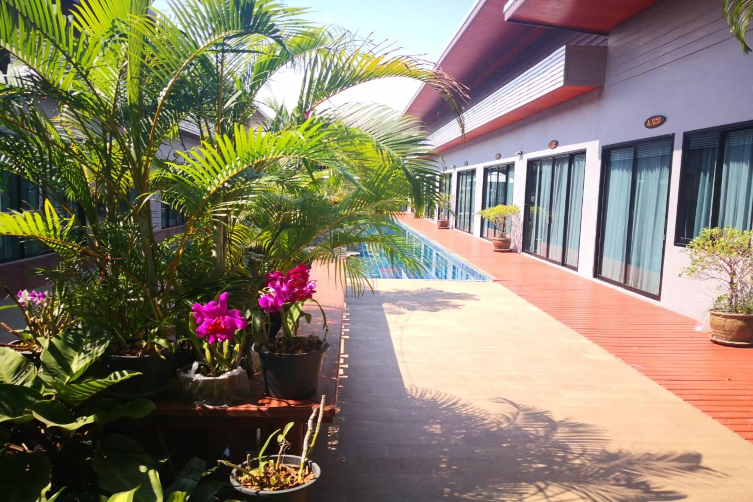 Property building in Mayor Hotel Villa Cha Am