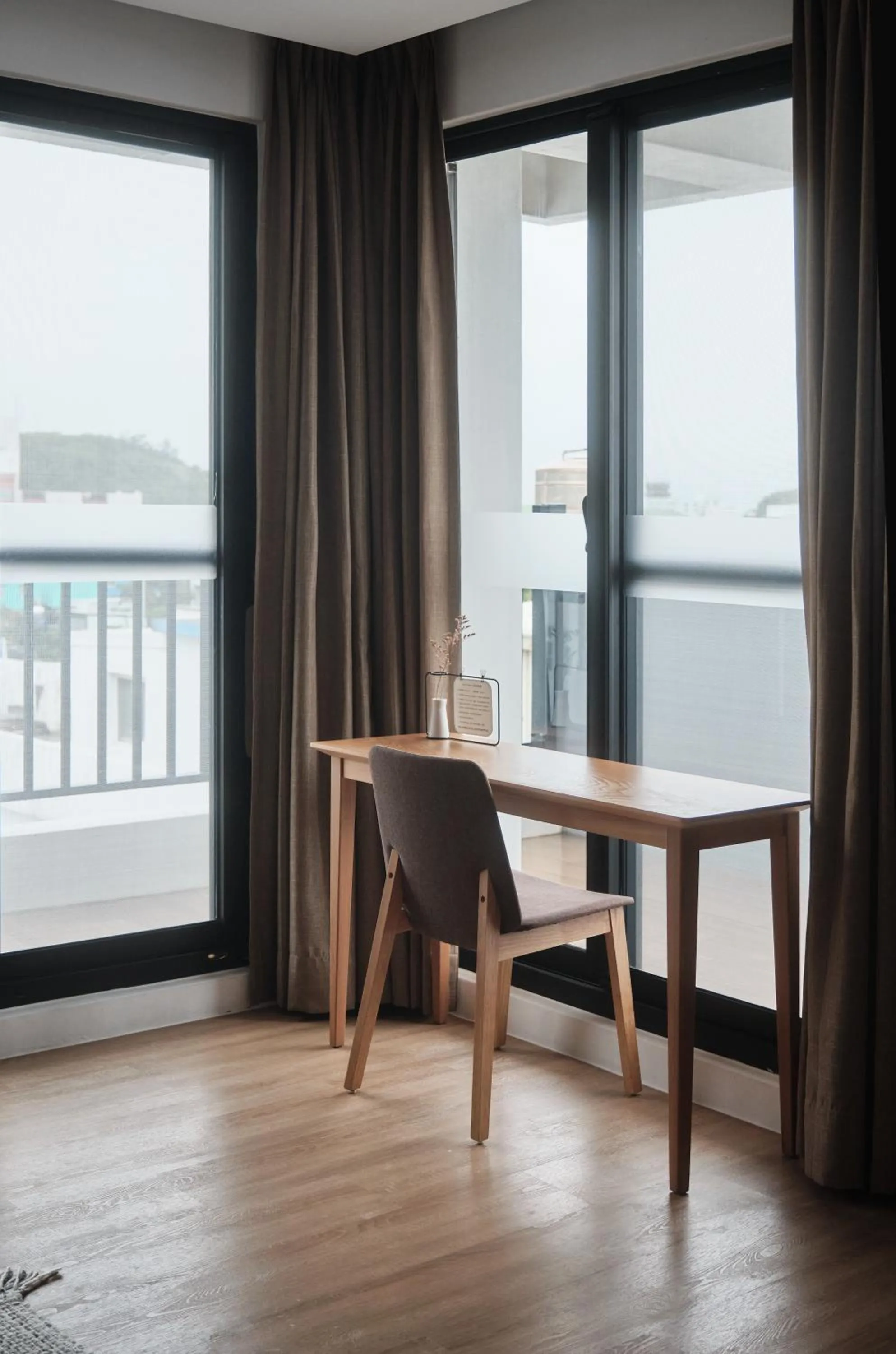 Deluxe Double Room with Balcony in Here It's Home