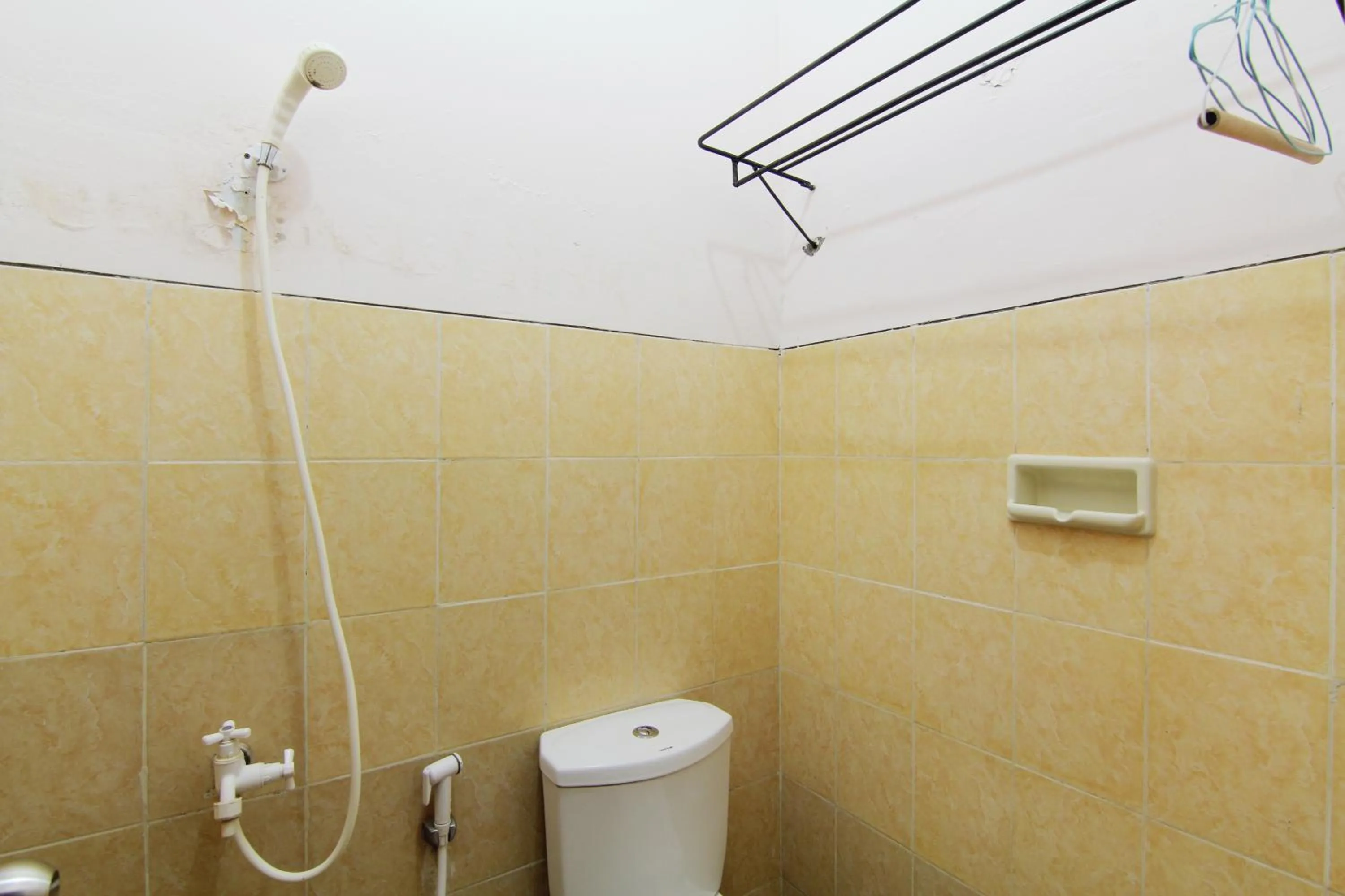 Shower in Wanderlust Homestay