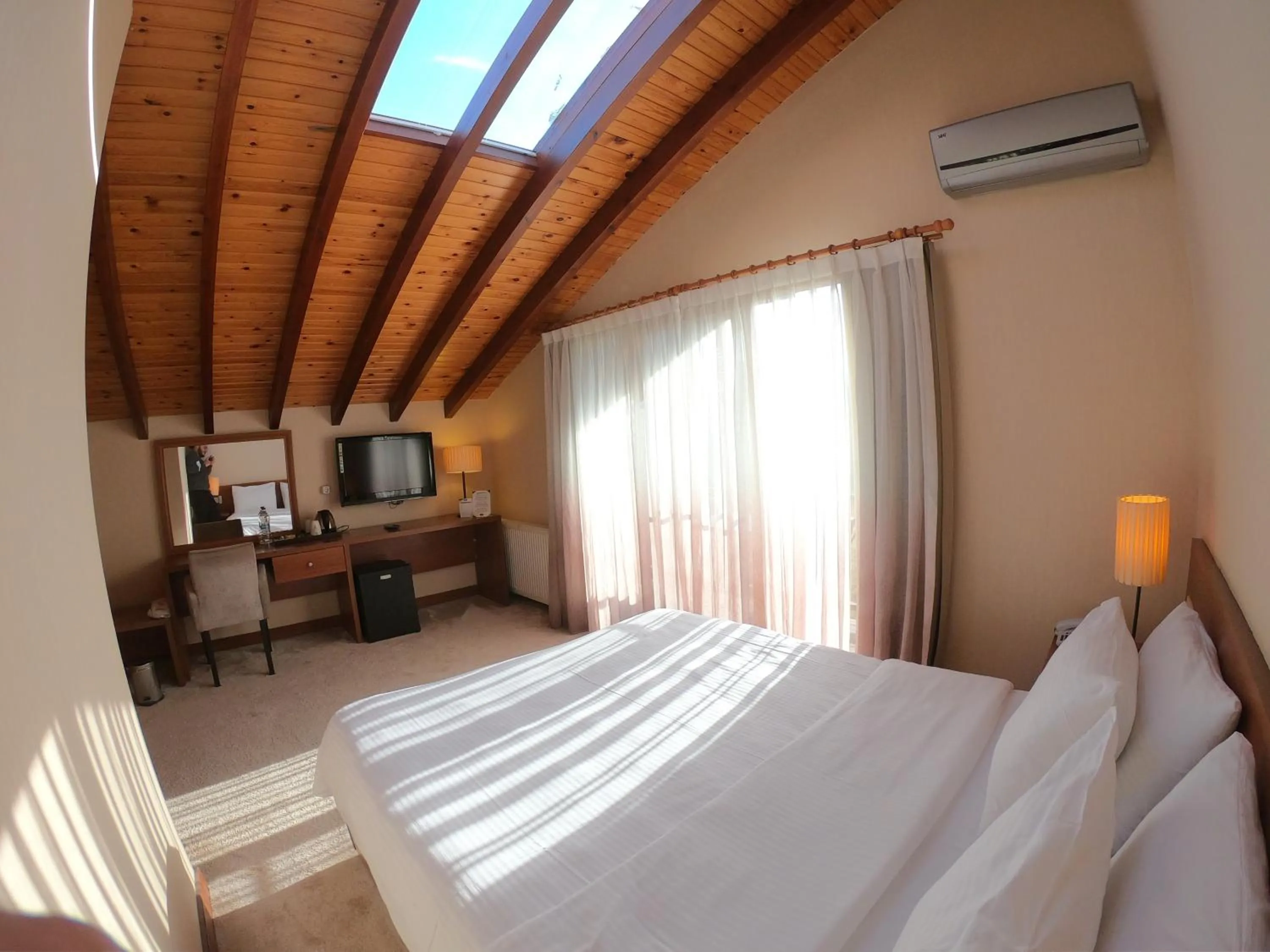 TV and multimedia, Bed in Cevizdibi Hotel