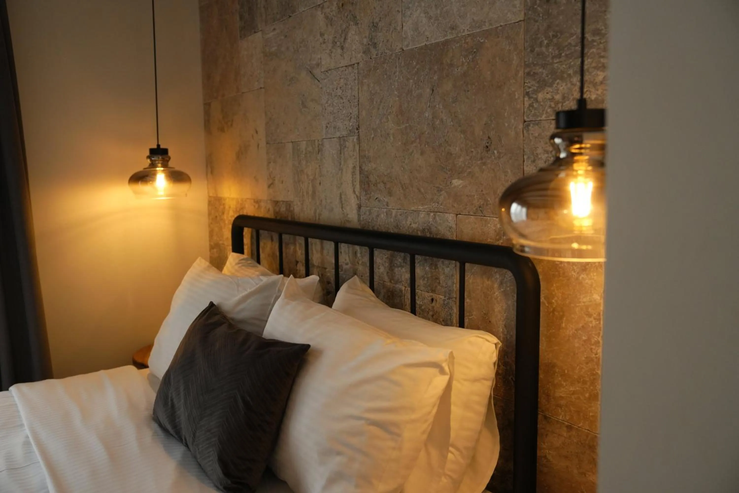 Bed in Cevizdibi Hotel