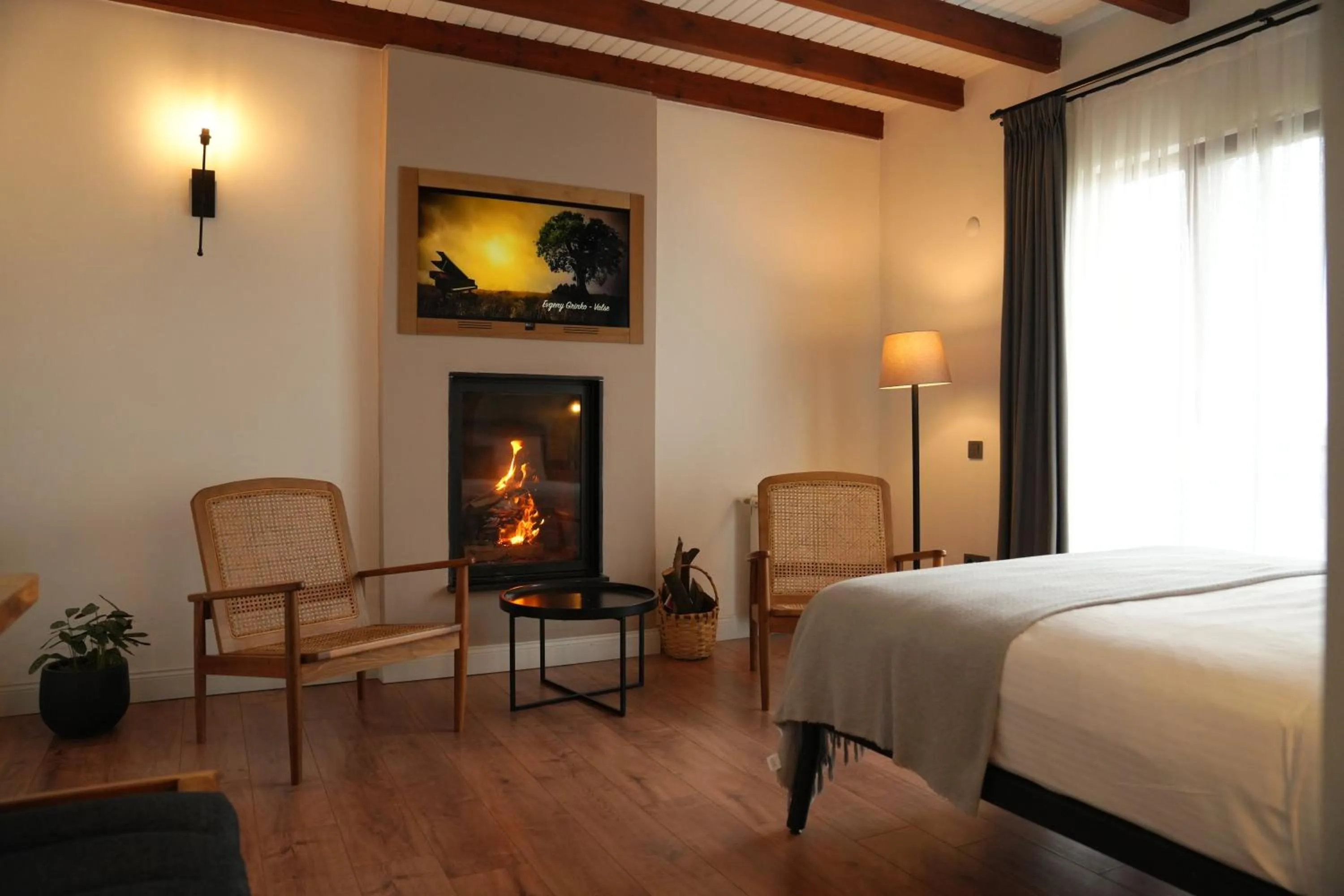 Living room, Bed in Cevizdibi Hotel