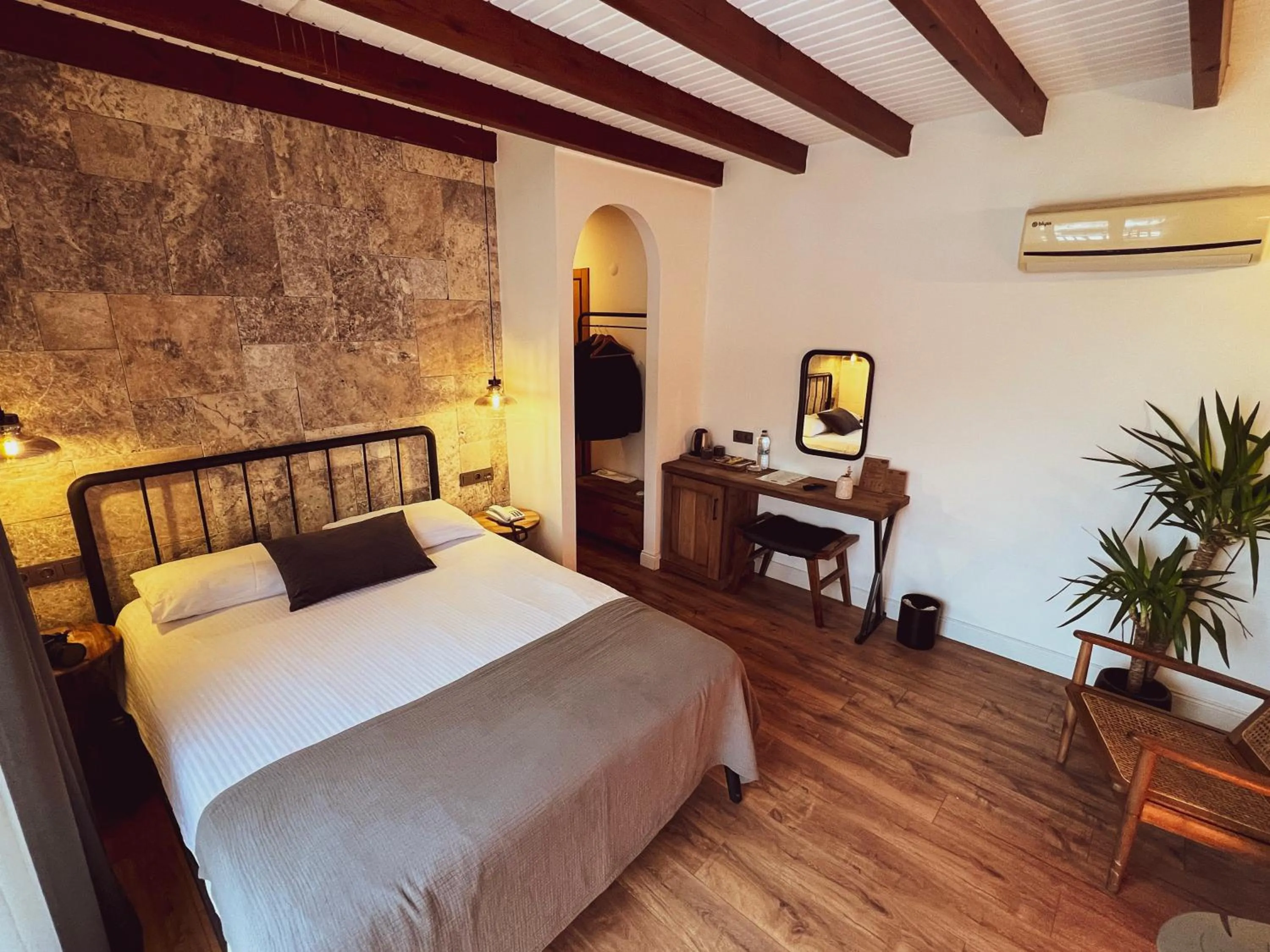 Family Room with Garden View in Cevizdibi Hotel