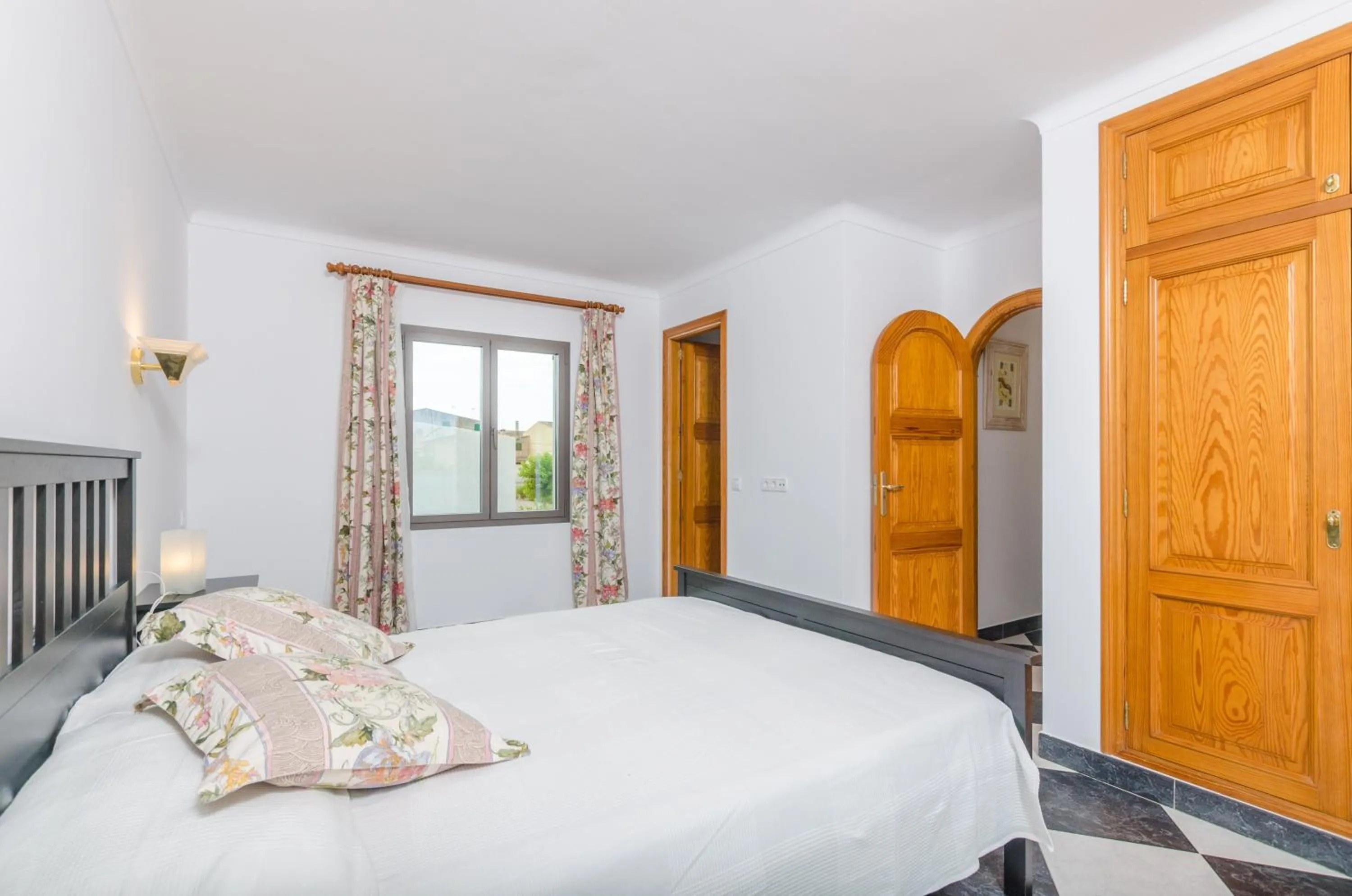 Bedroom, Bed in Can Fosc