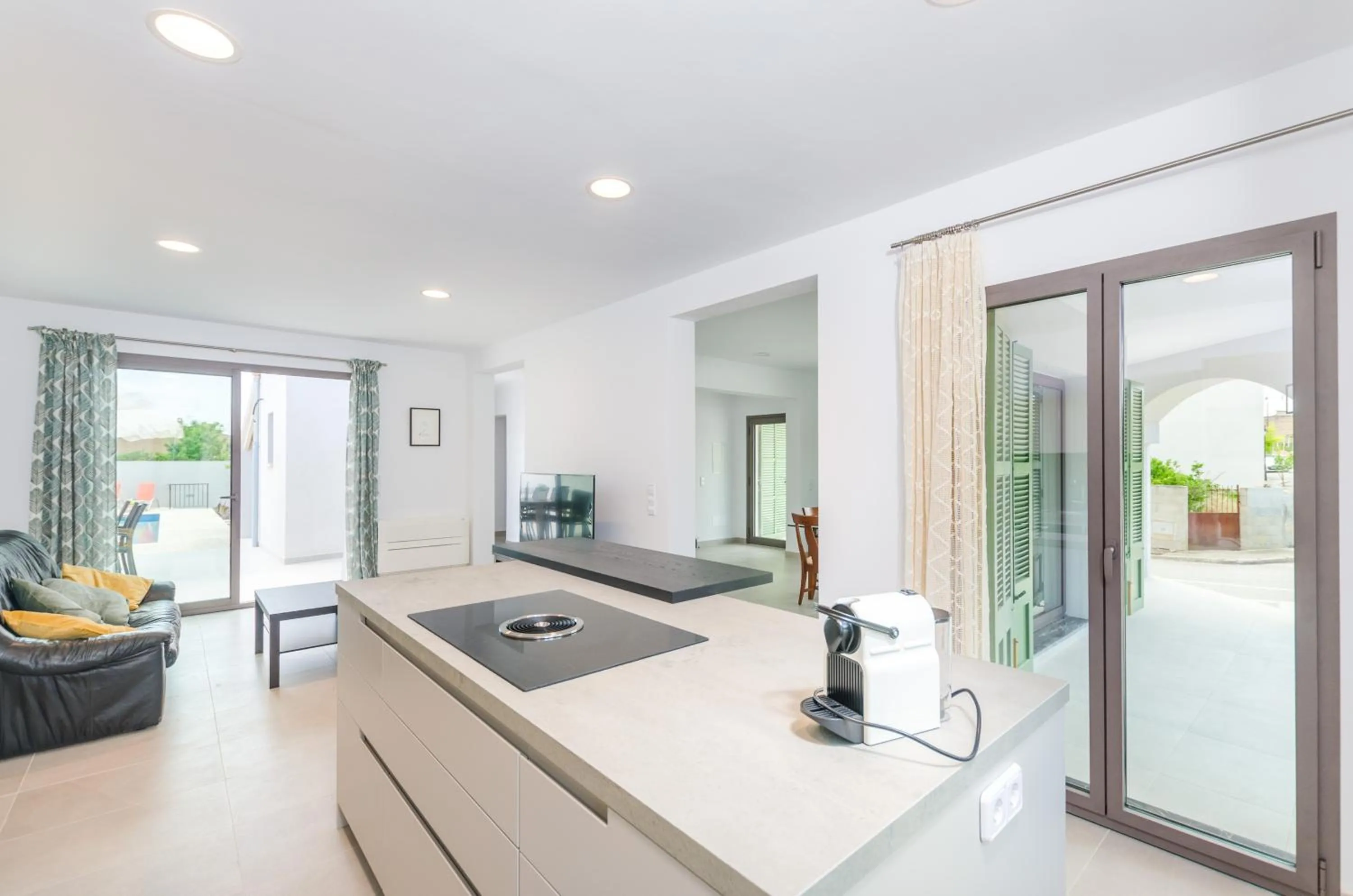 Kitchen or kitchenette, Bed in Can Fosc